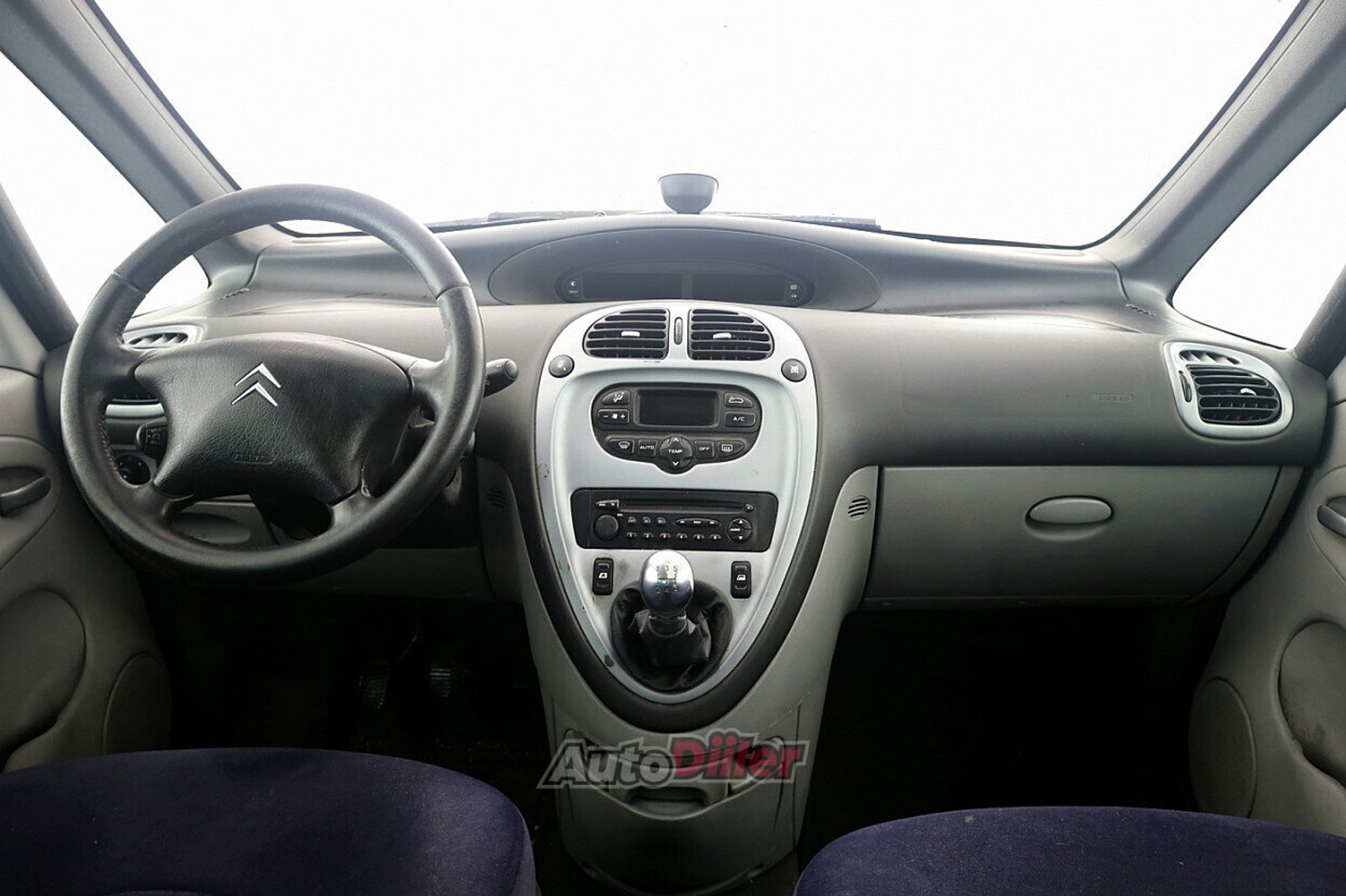 Citroen Xsara Picasso 1.6 80kW 2006, photo 5/7