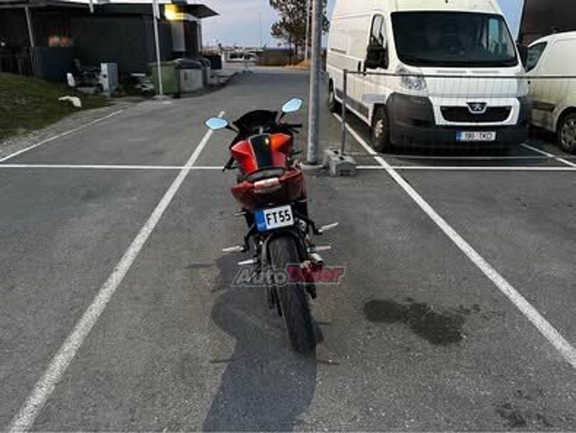 Yamaha YZF R125 0.1 11kW 2015, photo 3/7
