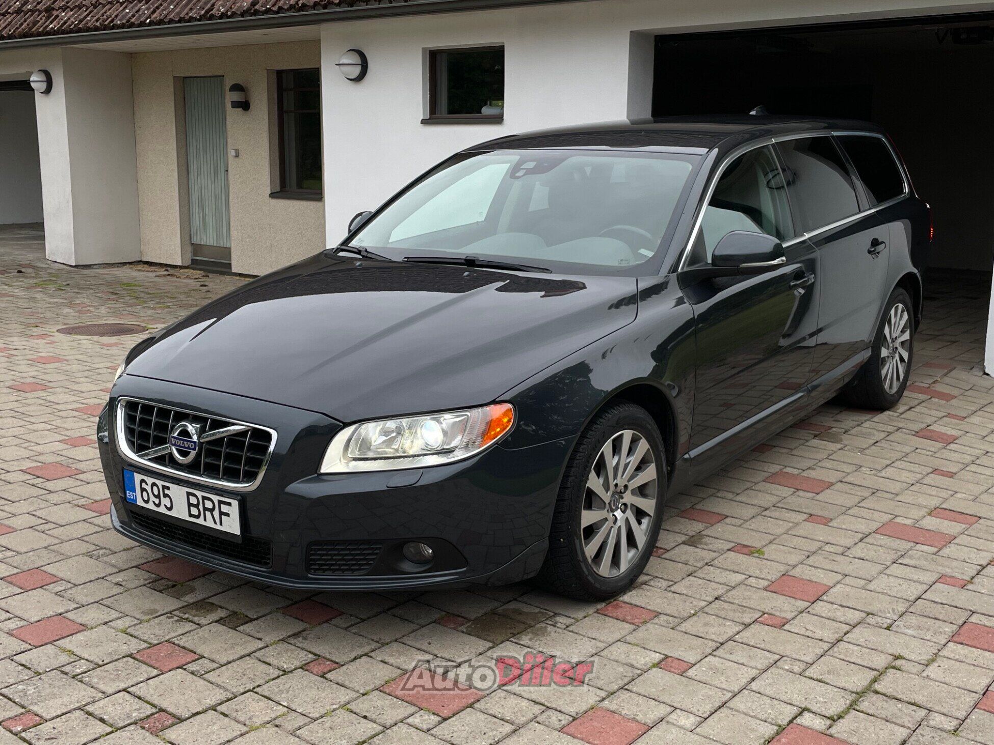 Volvo V70