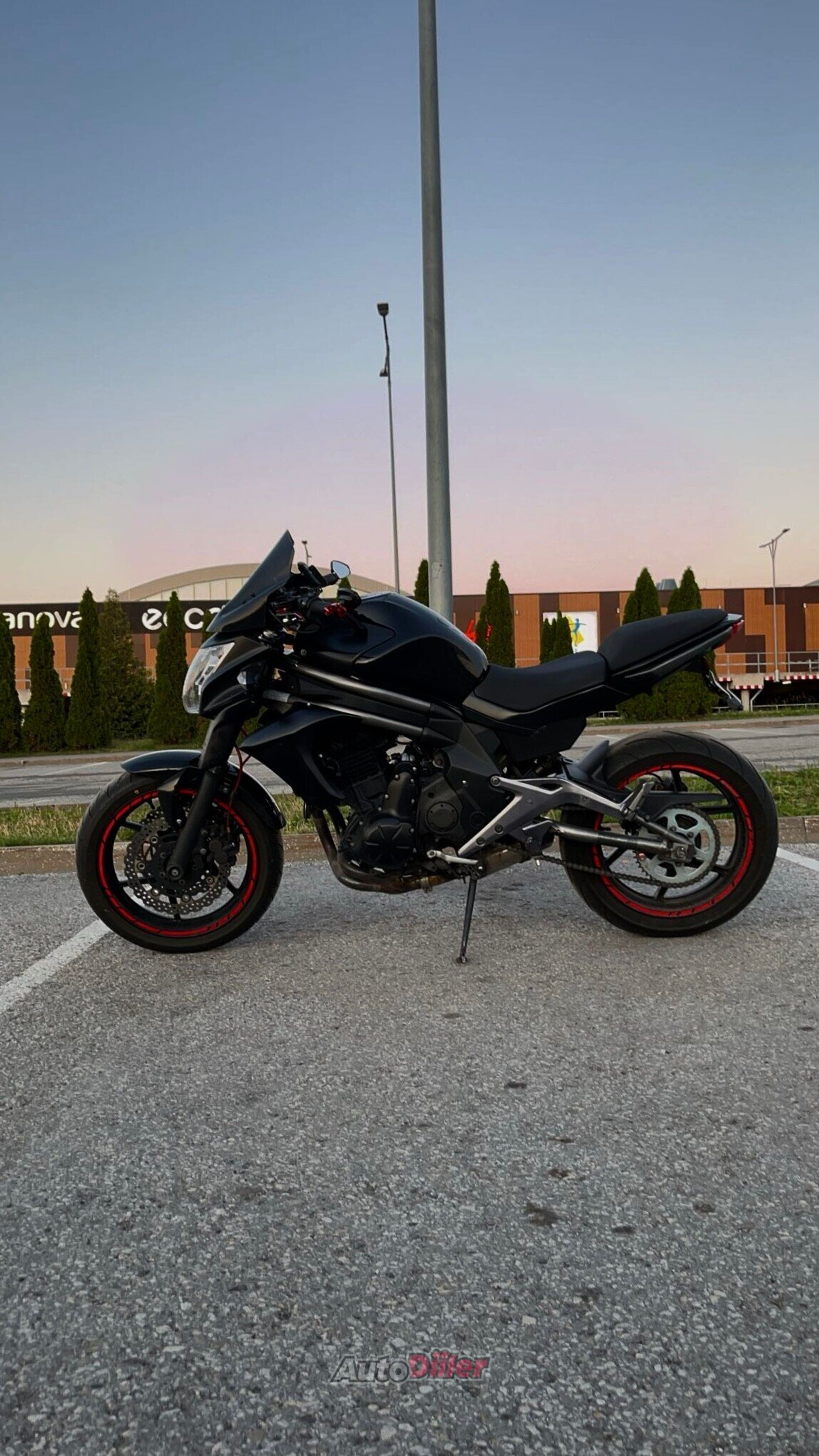 Kawasaki ER-6n 0.6 35kW 2012, photo 3/3