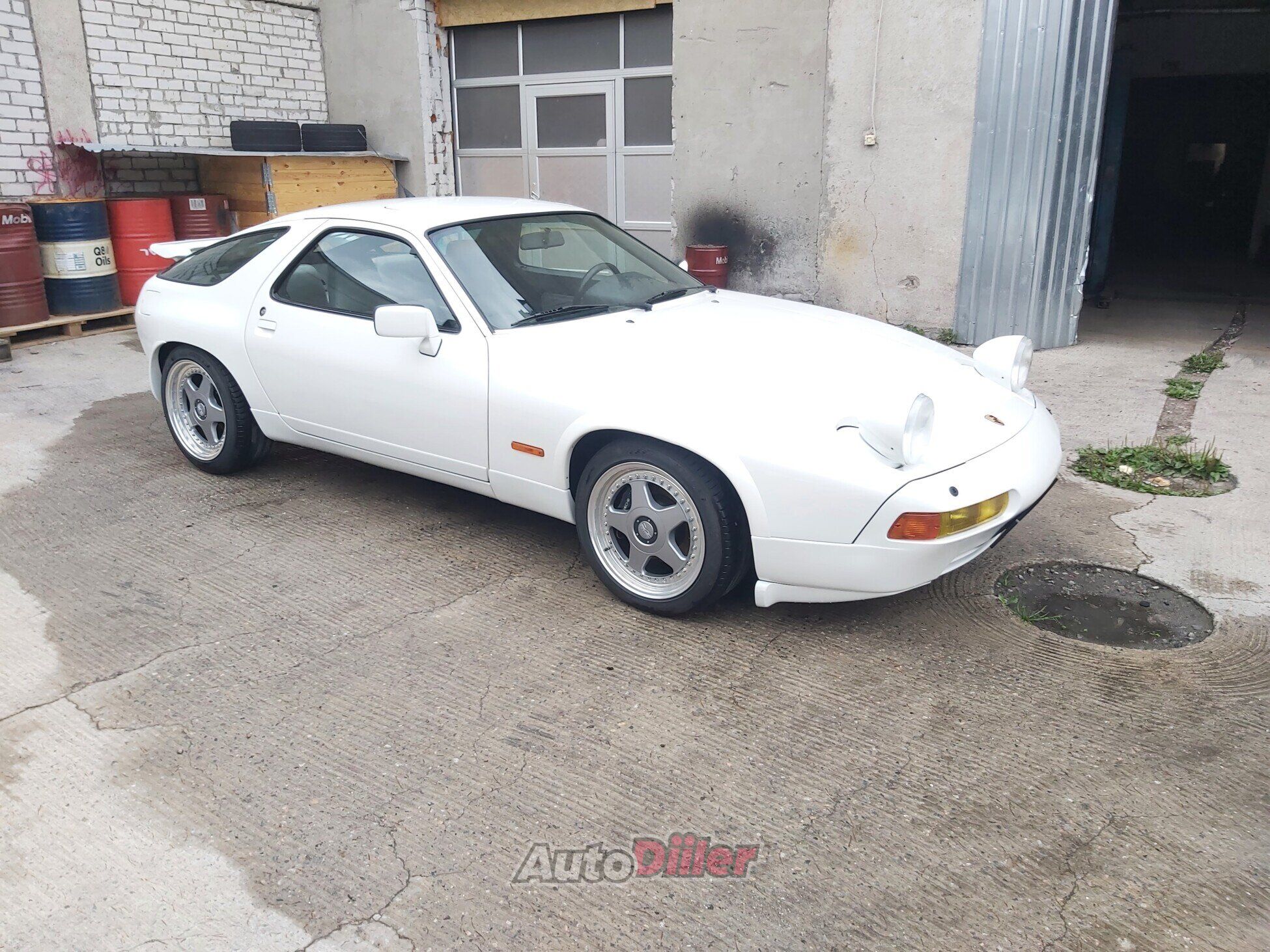 Porsche 928 S4 5.0 235kW 1988, photo 6/10