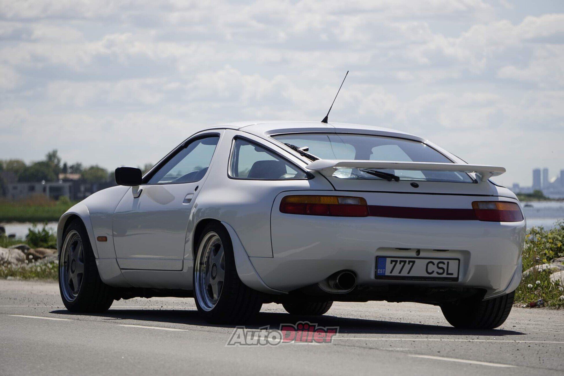 Porsche 928 S4 5.0 235kW 1988, photo 3/10