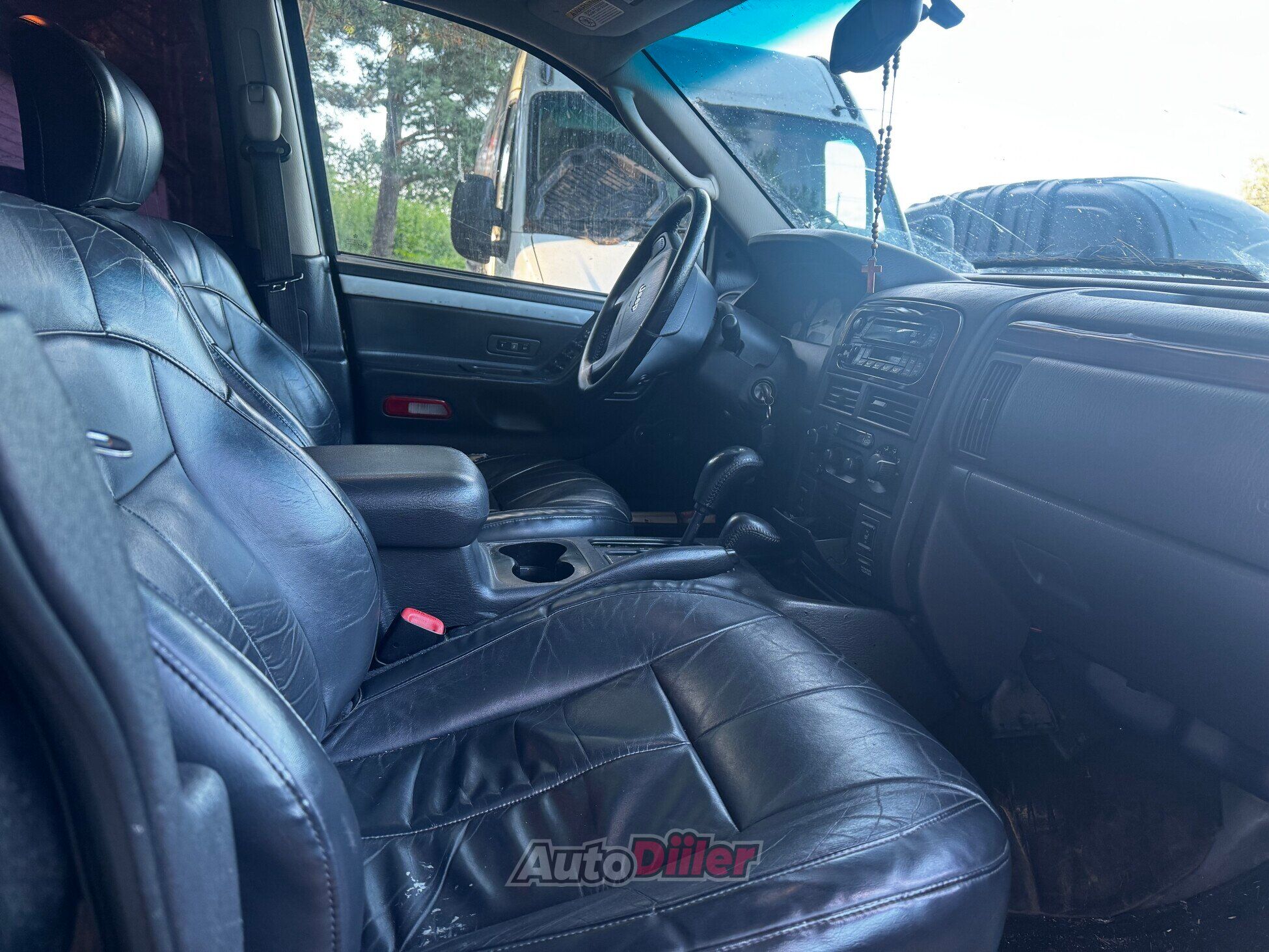 Jeep Grand Cherokee 2.7 120kW 2002, photo 6/9