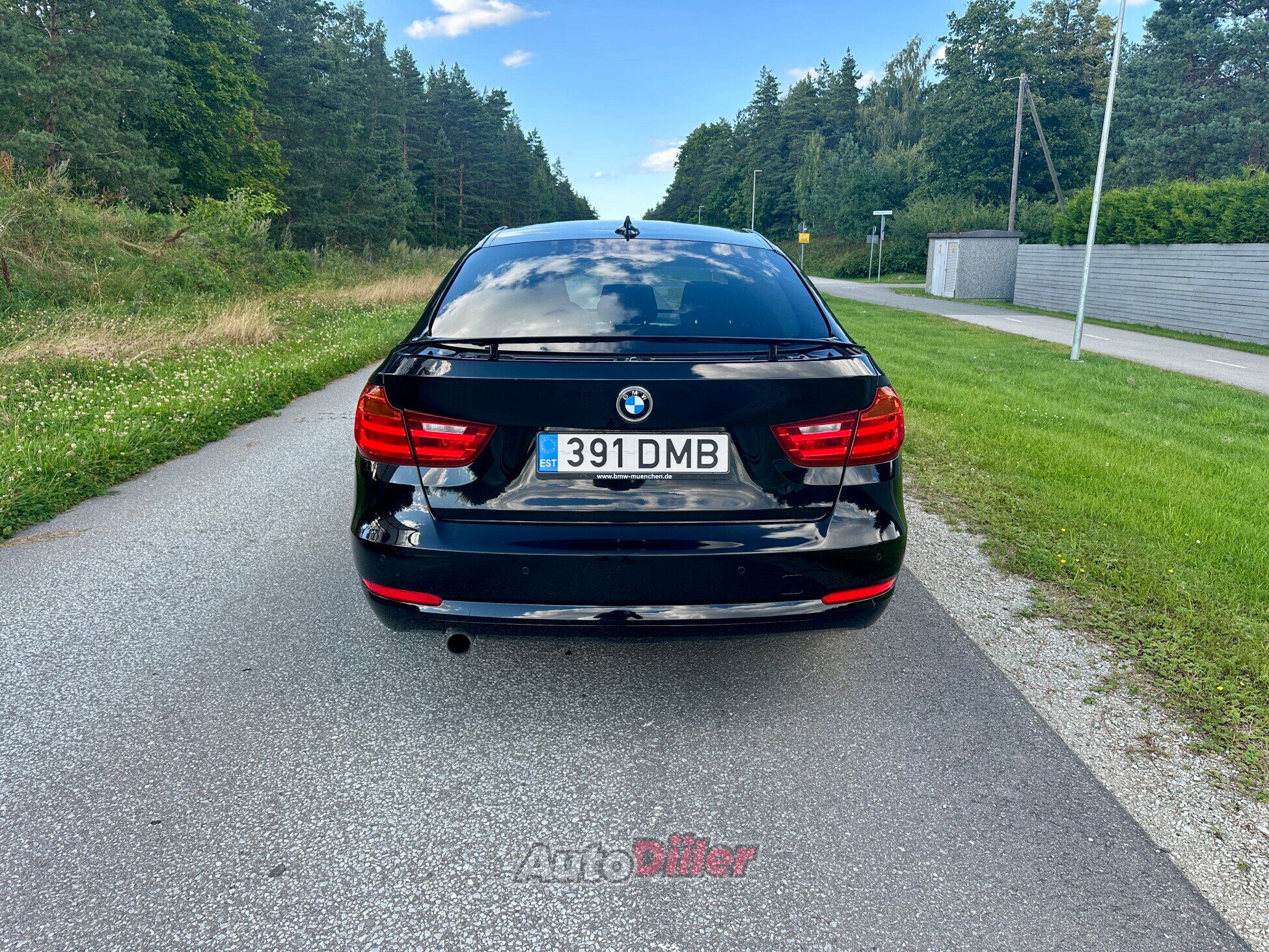 BMW 318 GT 2.0 105kW 2015, kuva 4/10