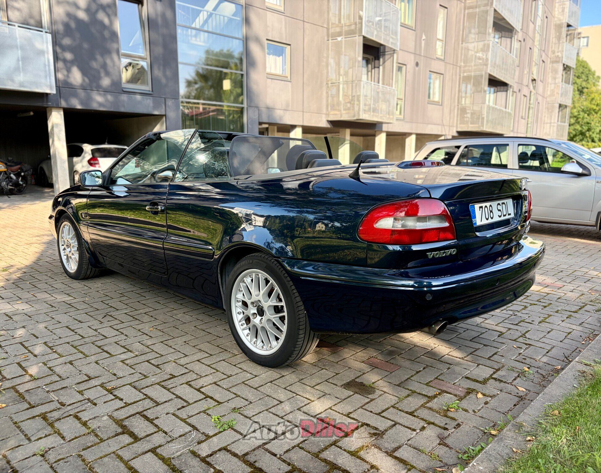 Volvo C70 2.4 142kW 1999, photo 6/10