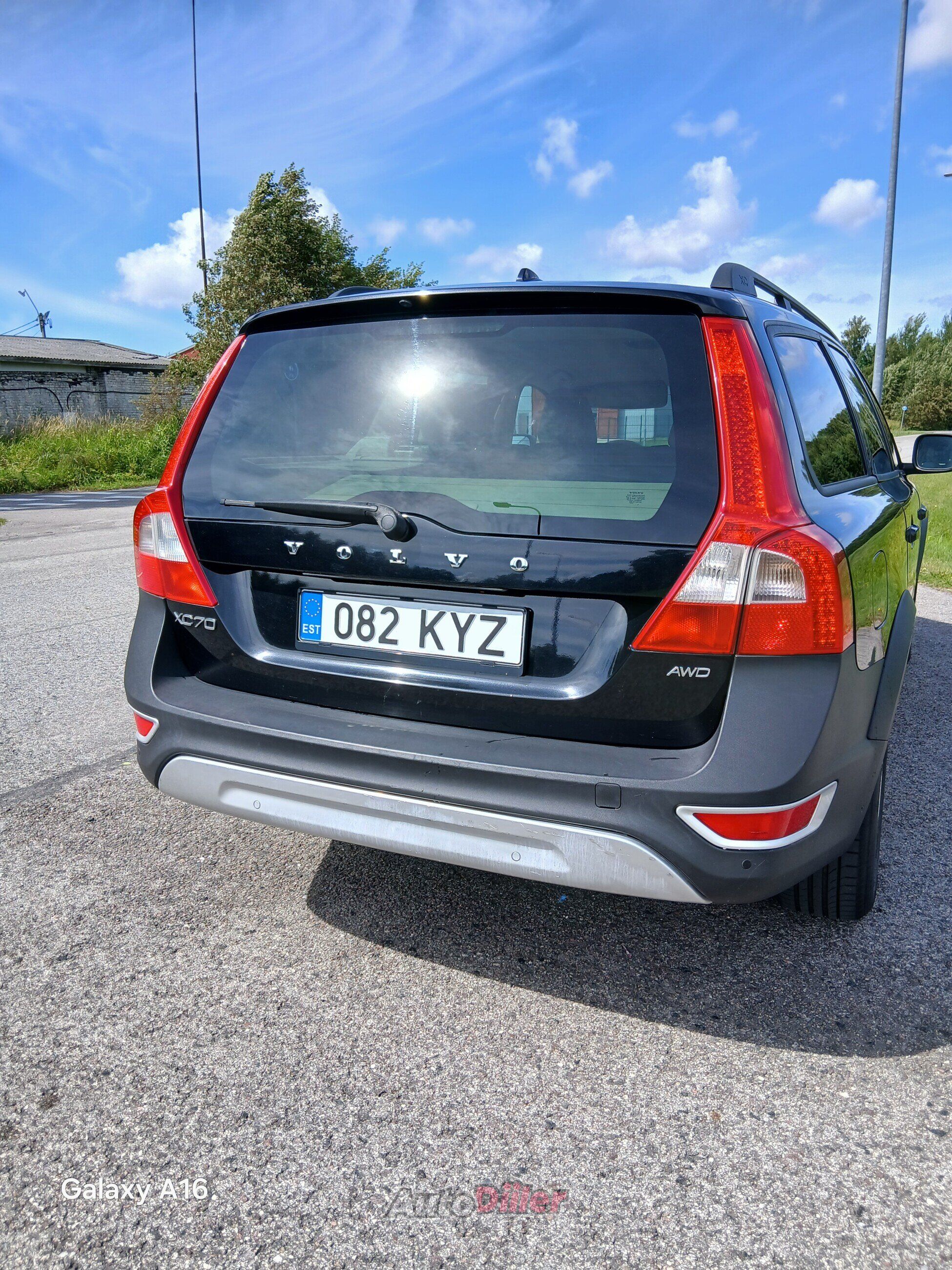 Volvo XC70 2.4 136kW 2009, kuva 4/8