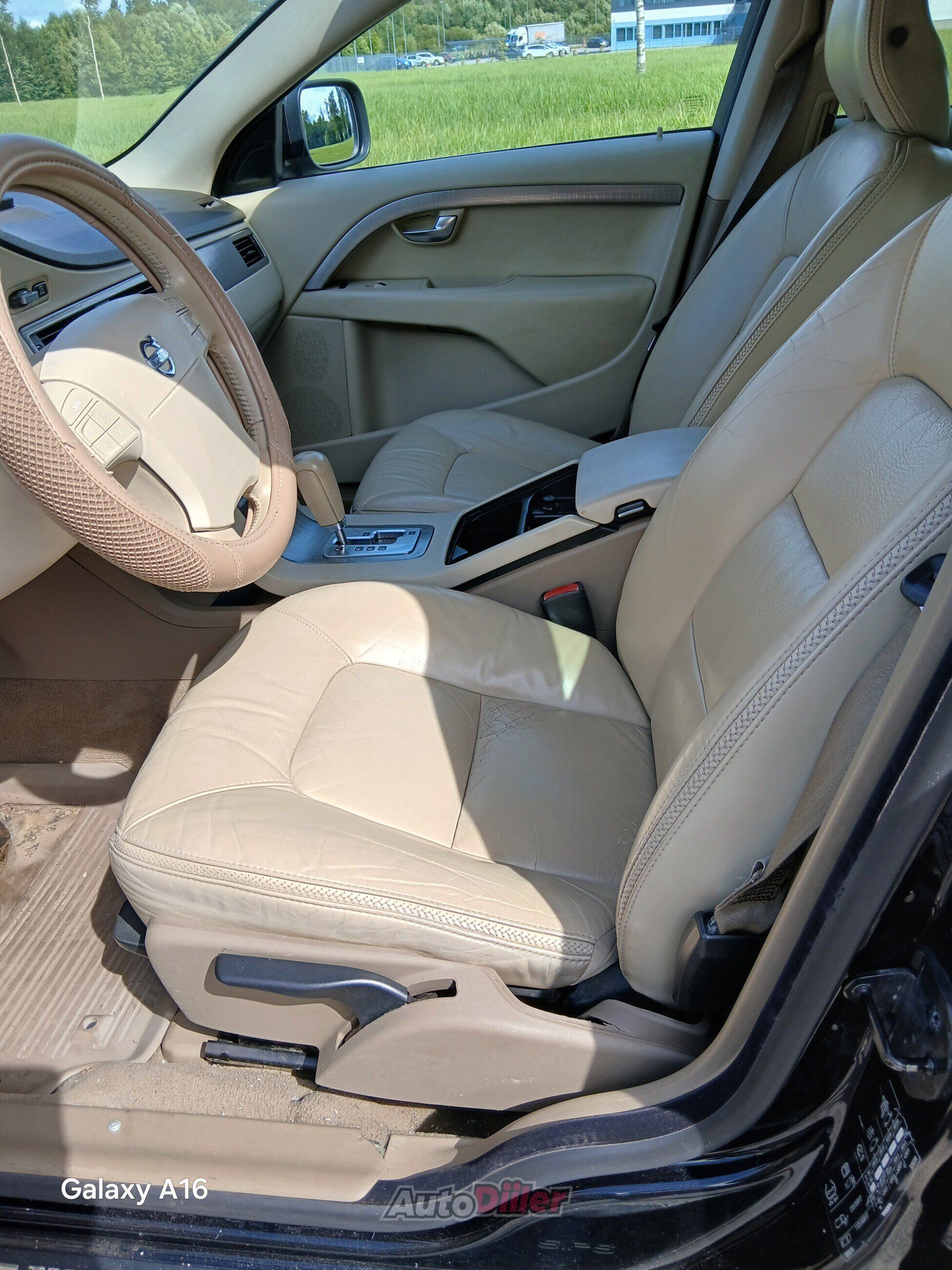 Volvo XC70 2.4 136kW 2009, kuva 5/8
