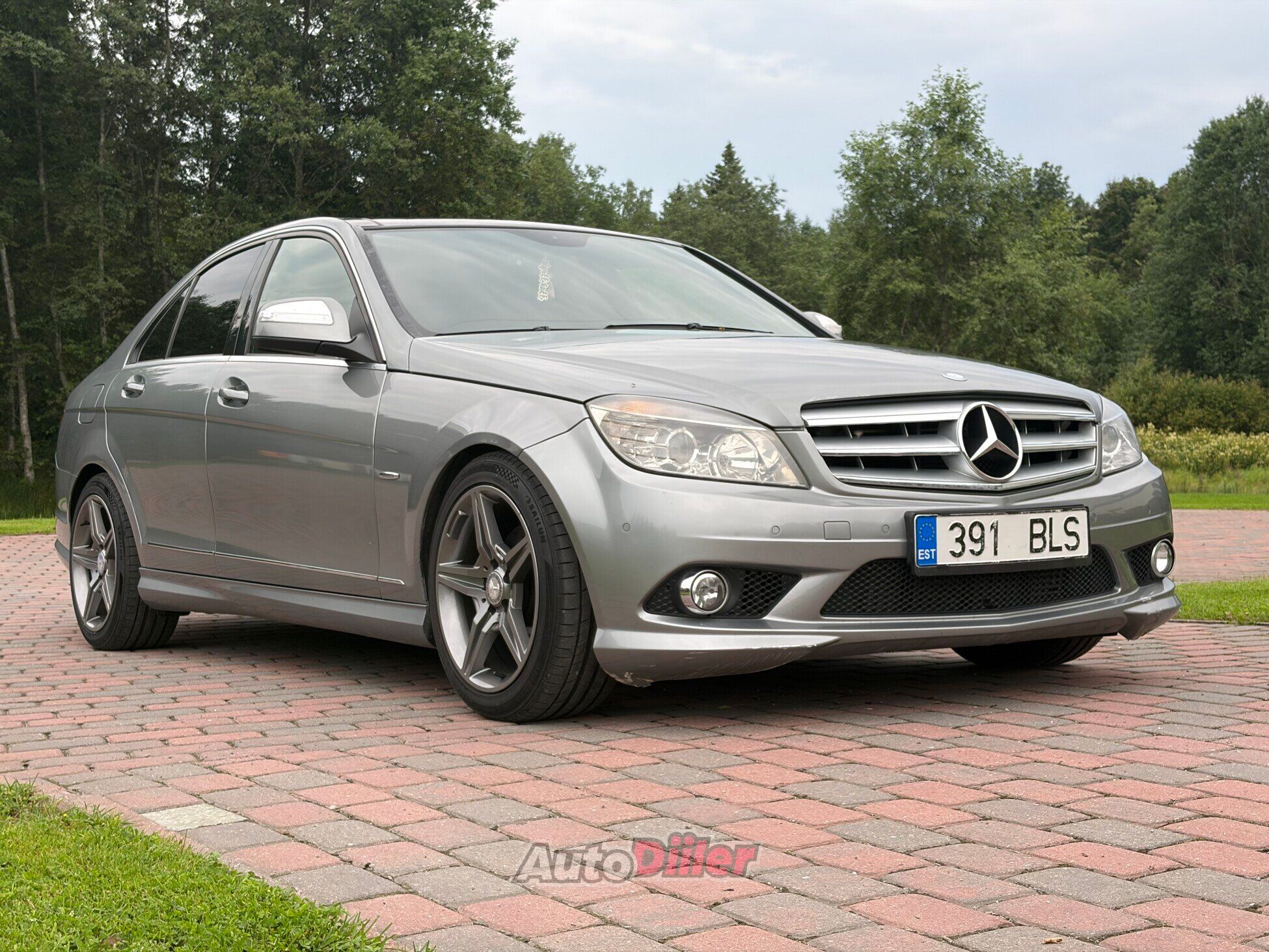 Mercedes-Benz C 220