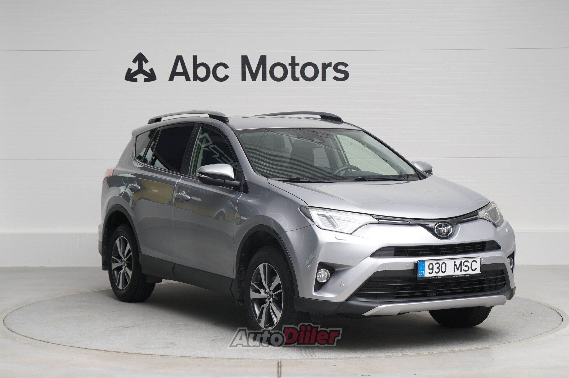Toyota RAV4 2018, photo 3/10