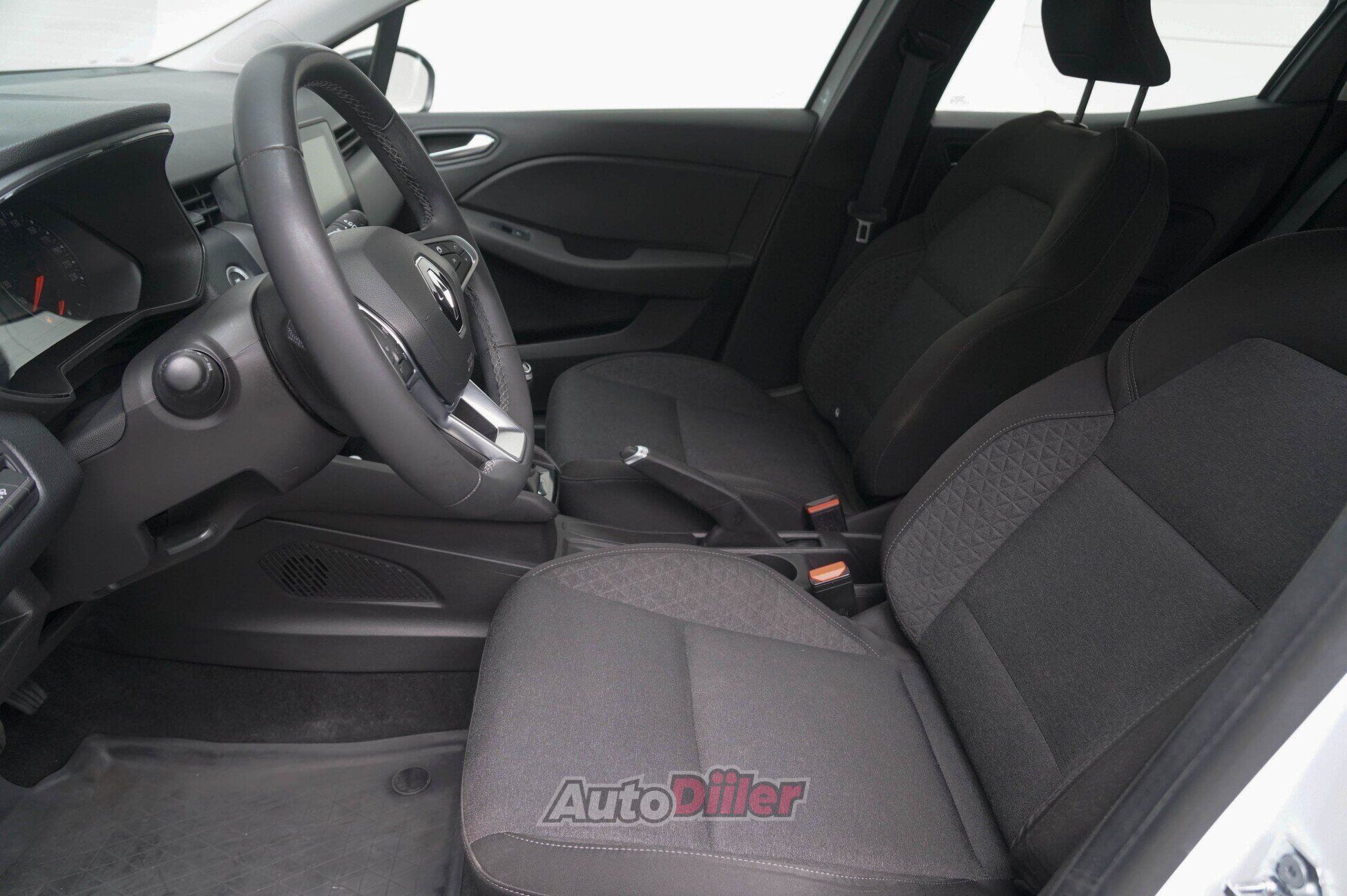 Renault Clio 2023, photo 7/10