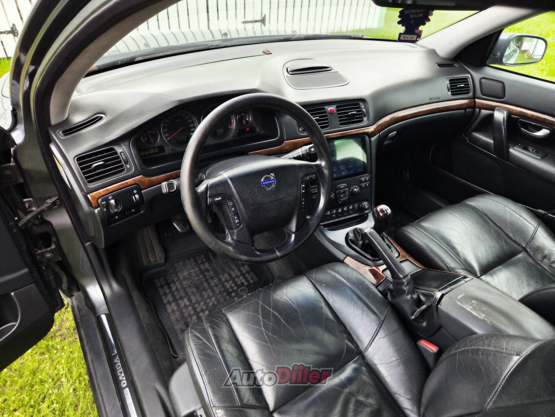 Volvo S80 2.4 120kW 2003, kuva 6/10