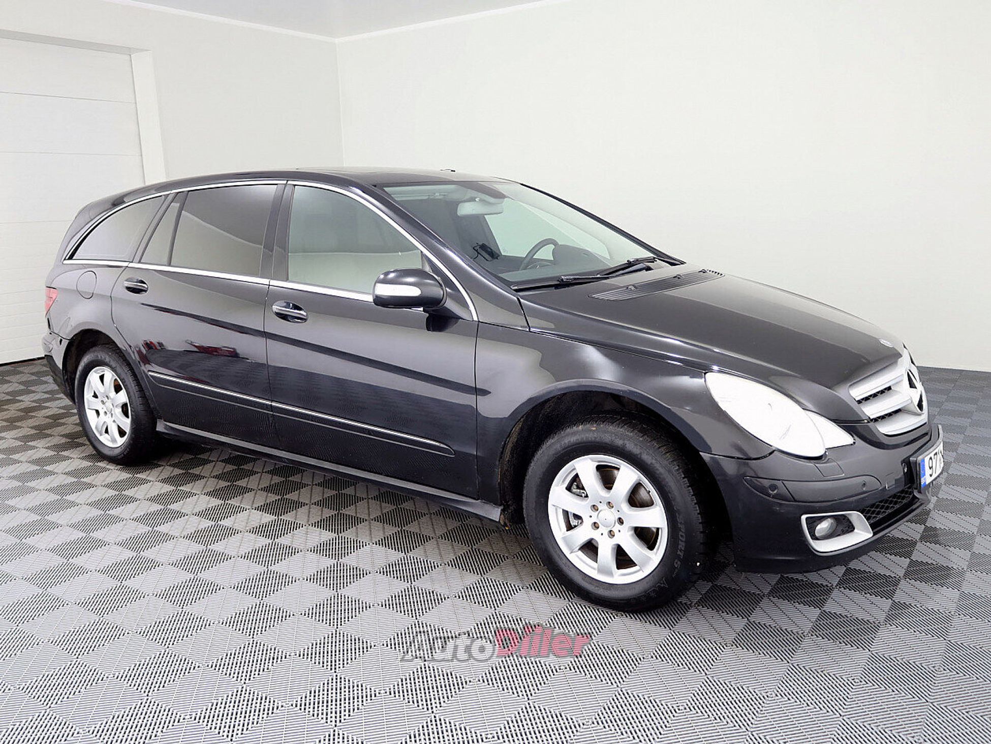 Mercedes-Benz R 350