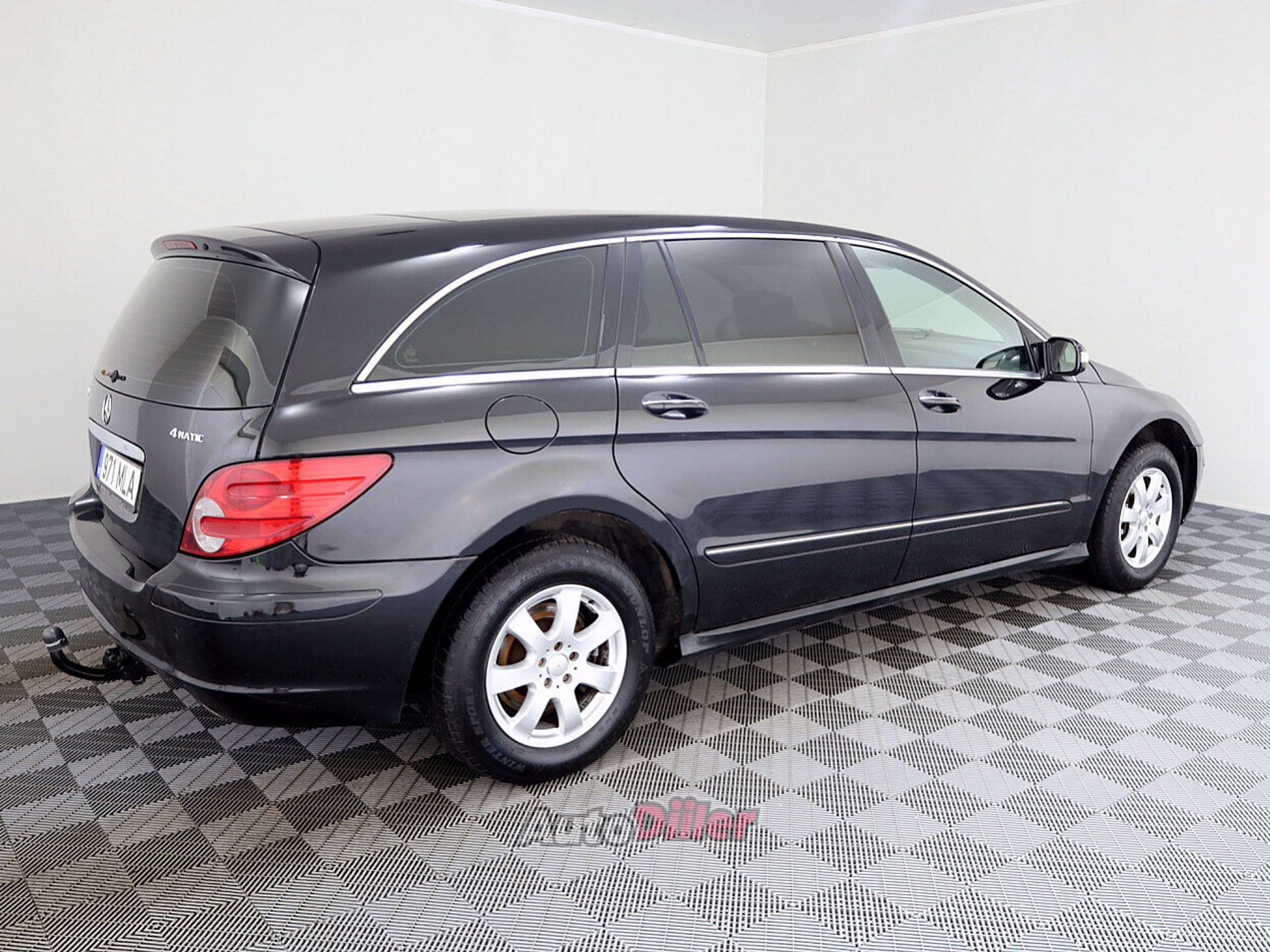Mercedes-Benz R 350 3.5 200kW 2007, kuva 3/9