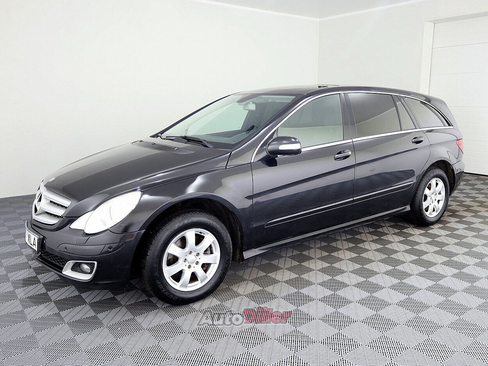 Mercedes-Benz R 350 3.5 200kW 2007, kuva 2/9