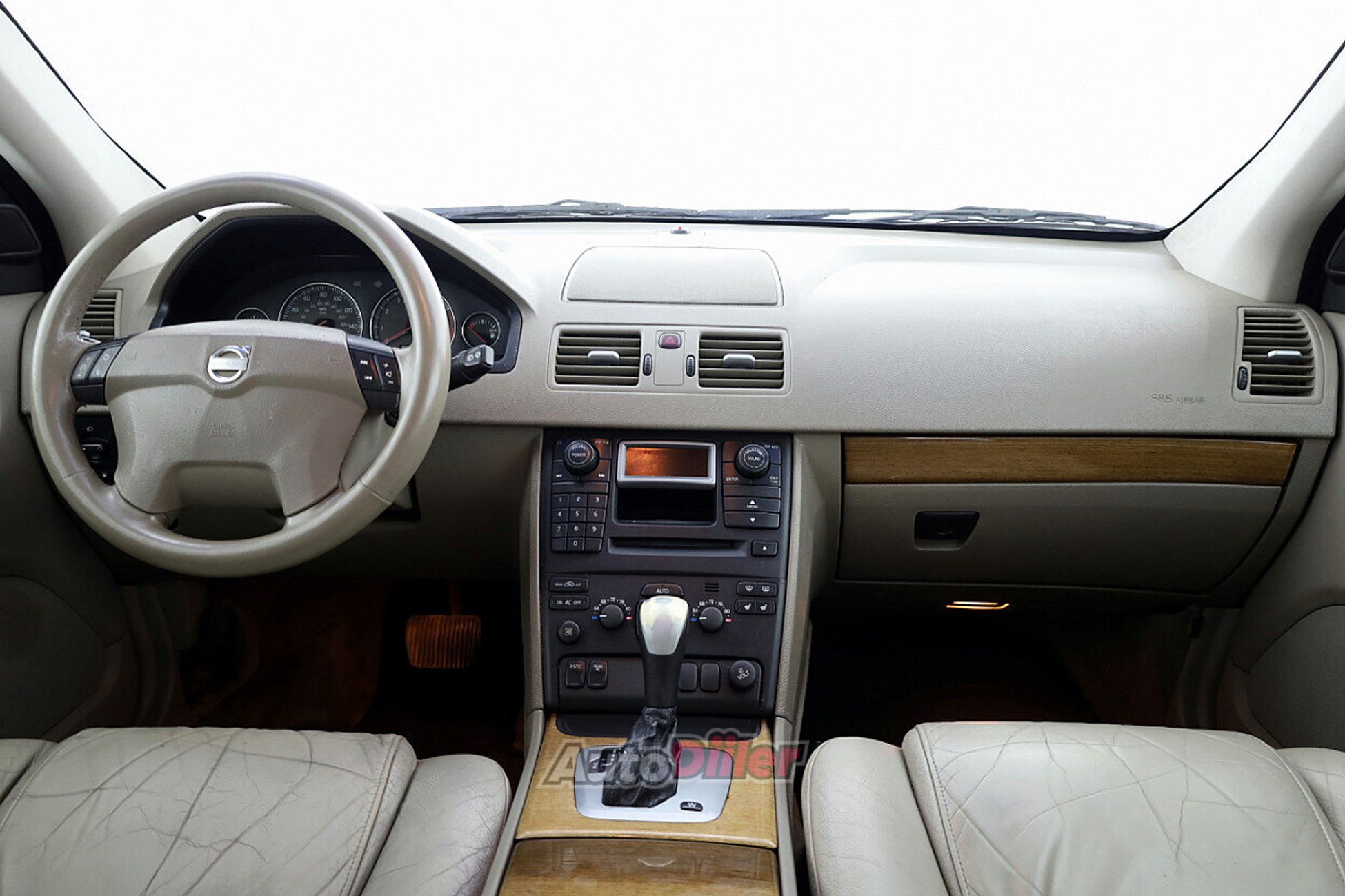 Volvo XC90 2.5 154kW 2004, photo 5/8