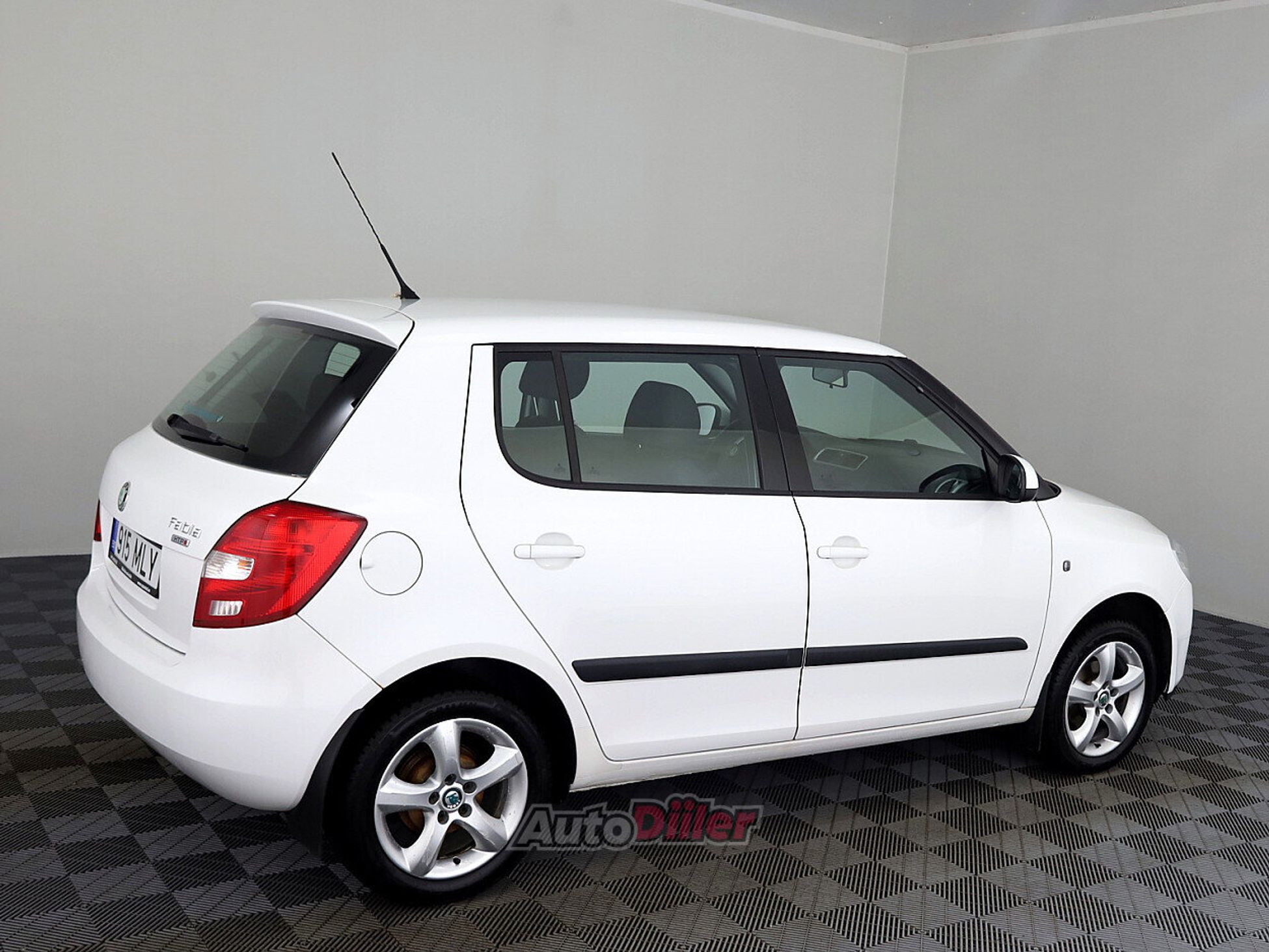 Skoda Fabia 1.2 51kW 2009, photo 3/7