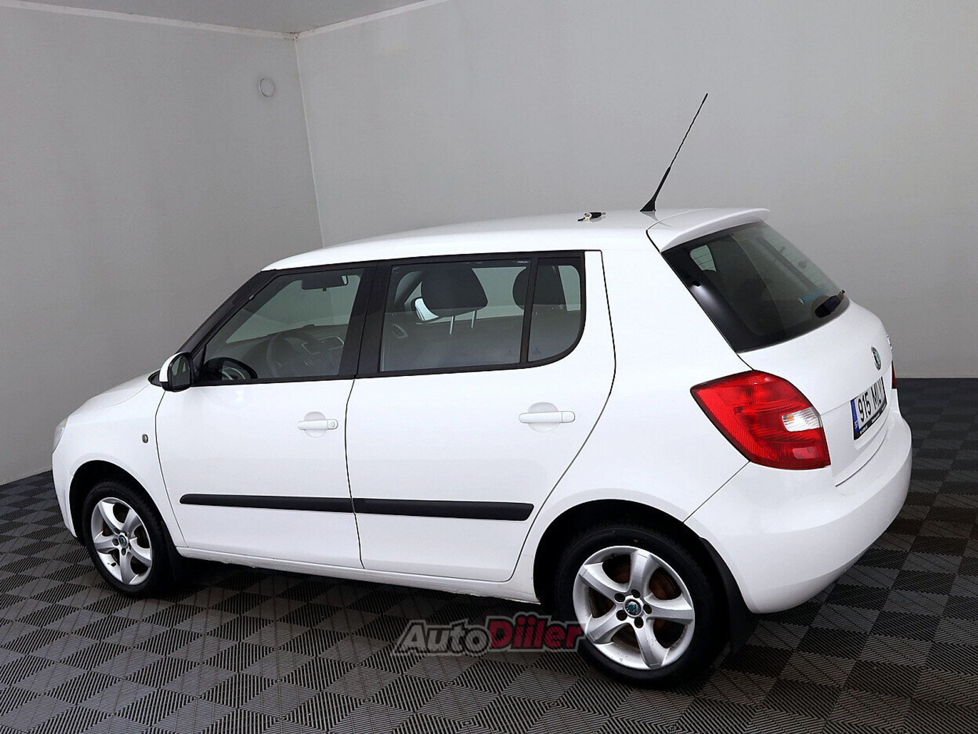 Skoda Fabia 1.2 51kW 2009, photo 4/7