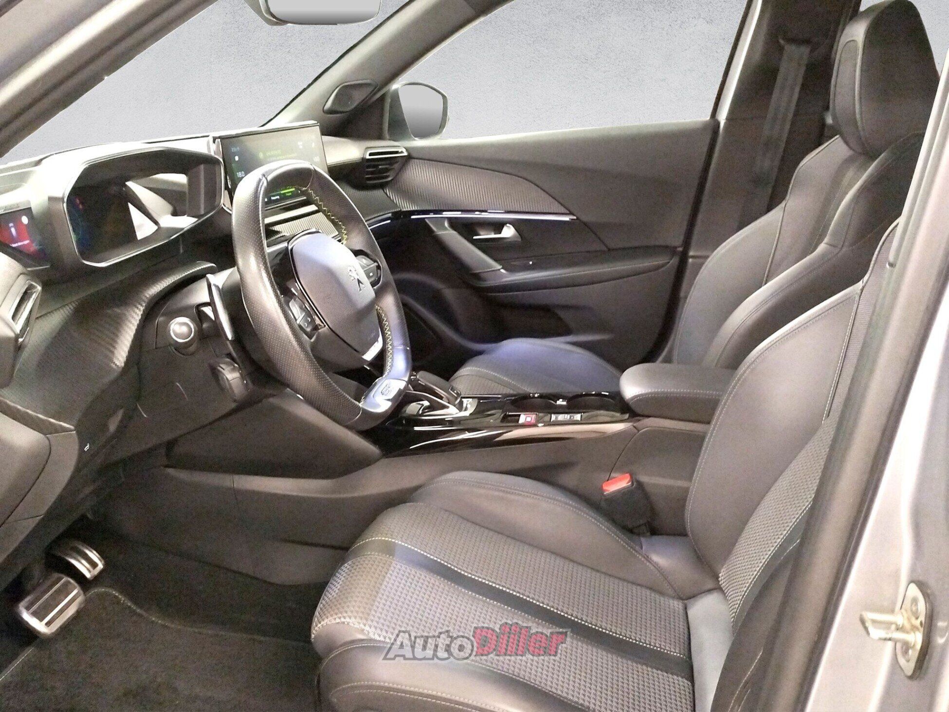 Peugeot 2008 2021, kuva 3/10