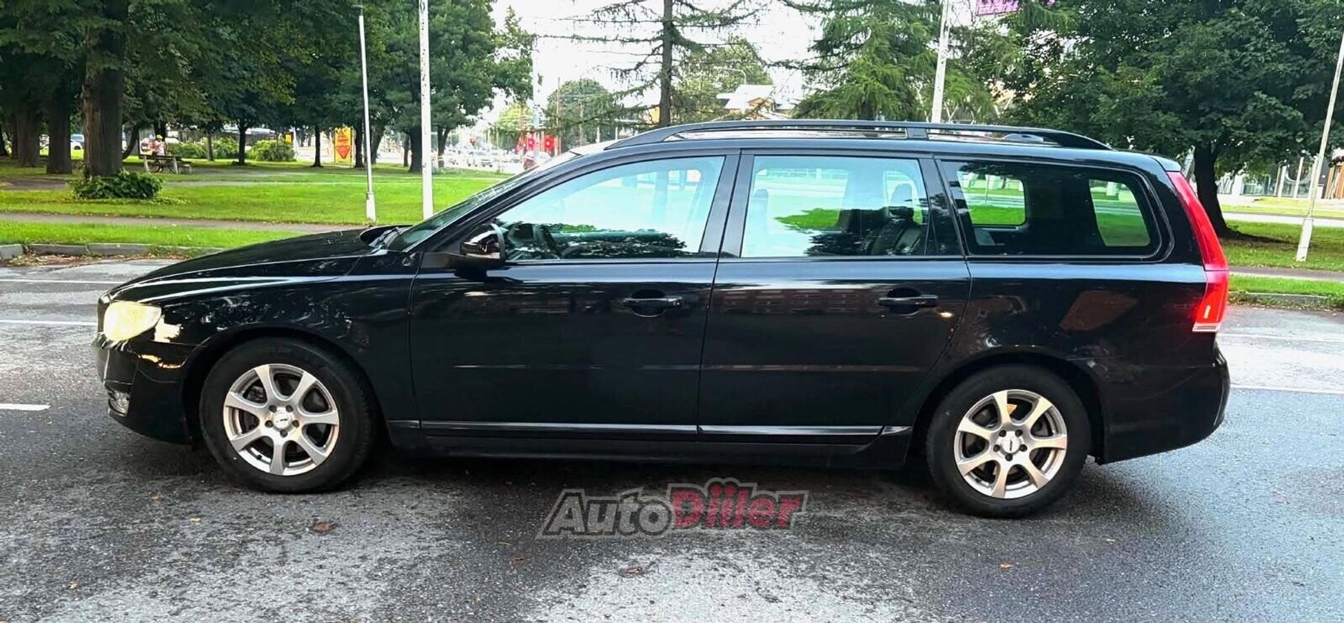 Volvo V70 2.0 133kW 2015, photo 3/9
