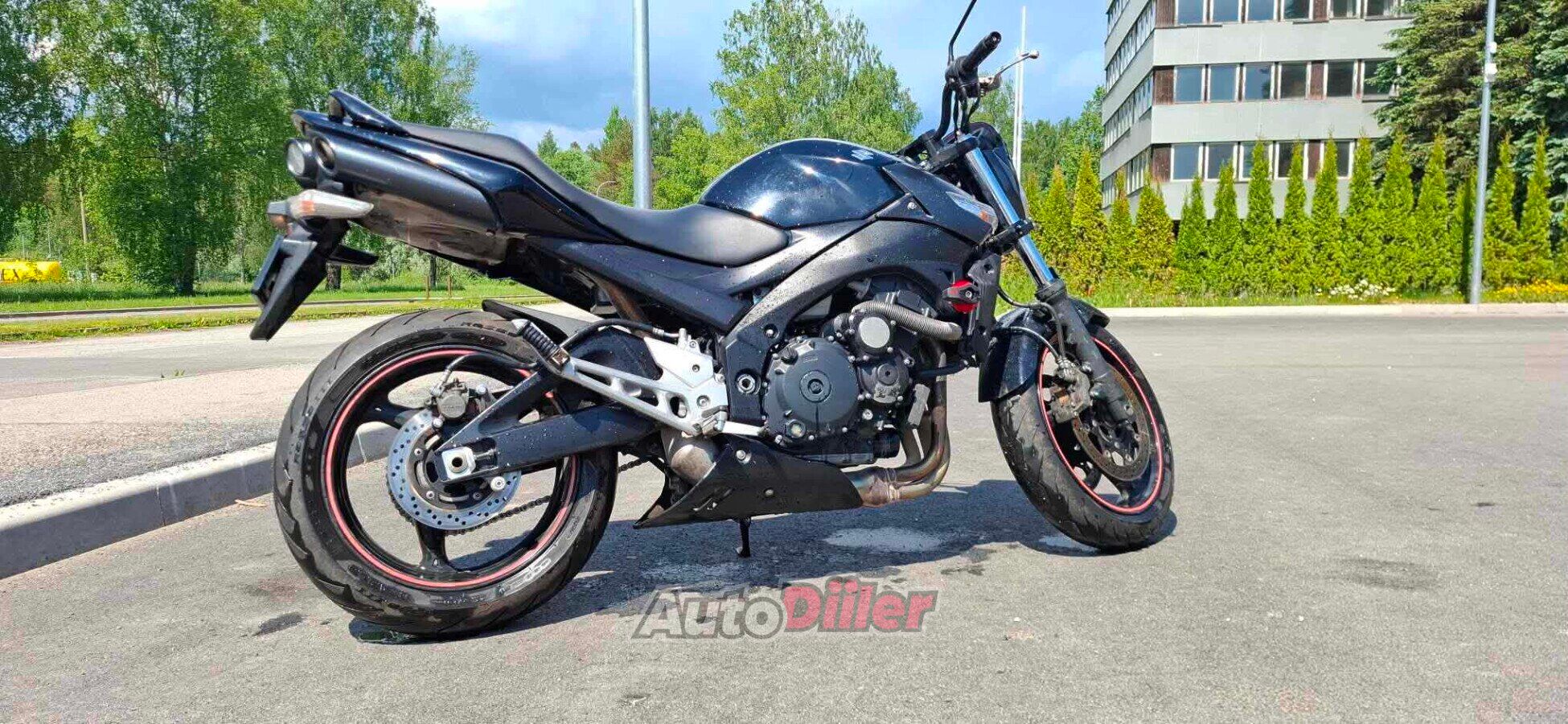 Suzuki GSR 600 0.6 72kW 2009, kuva 4/4