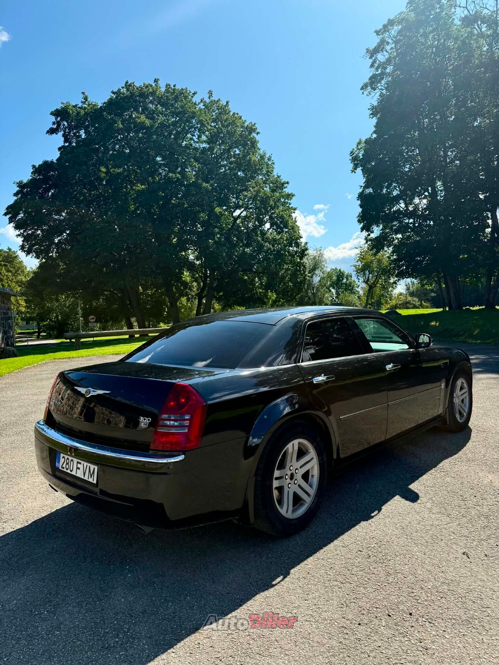 Chrysler 300C 3.0 160kW 2009, photo 3/7