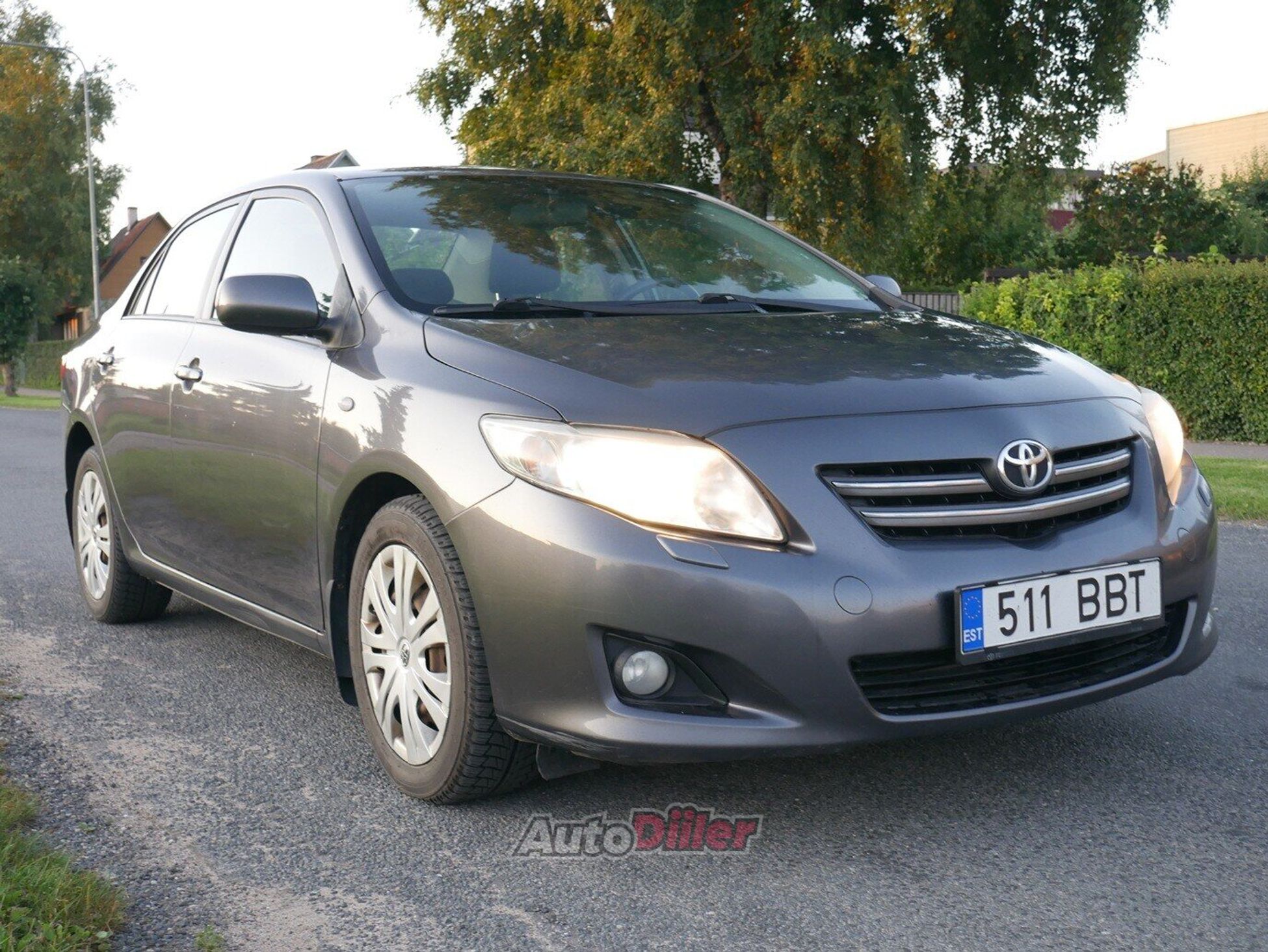 Toyota Corolla 280 000 km 1.4 66kW 2009, photo 2/10