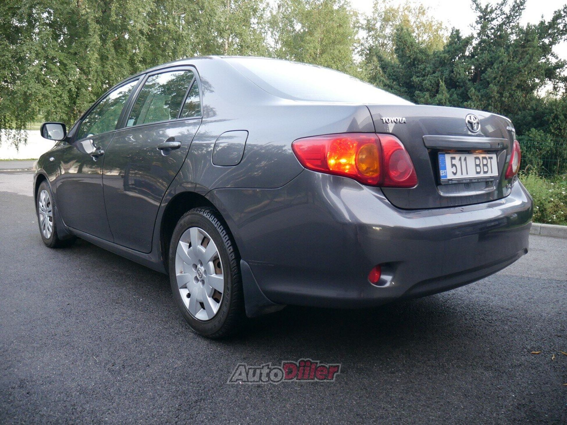 Toyota Corolla 280 000 km 1.4 66kW 2009, photo 6/10