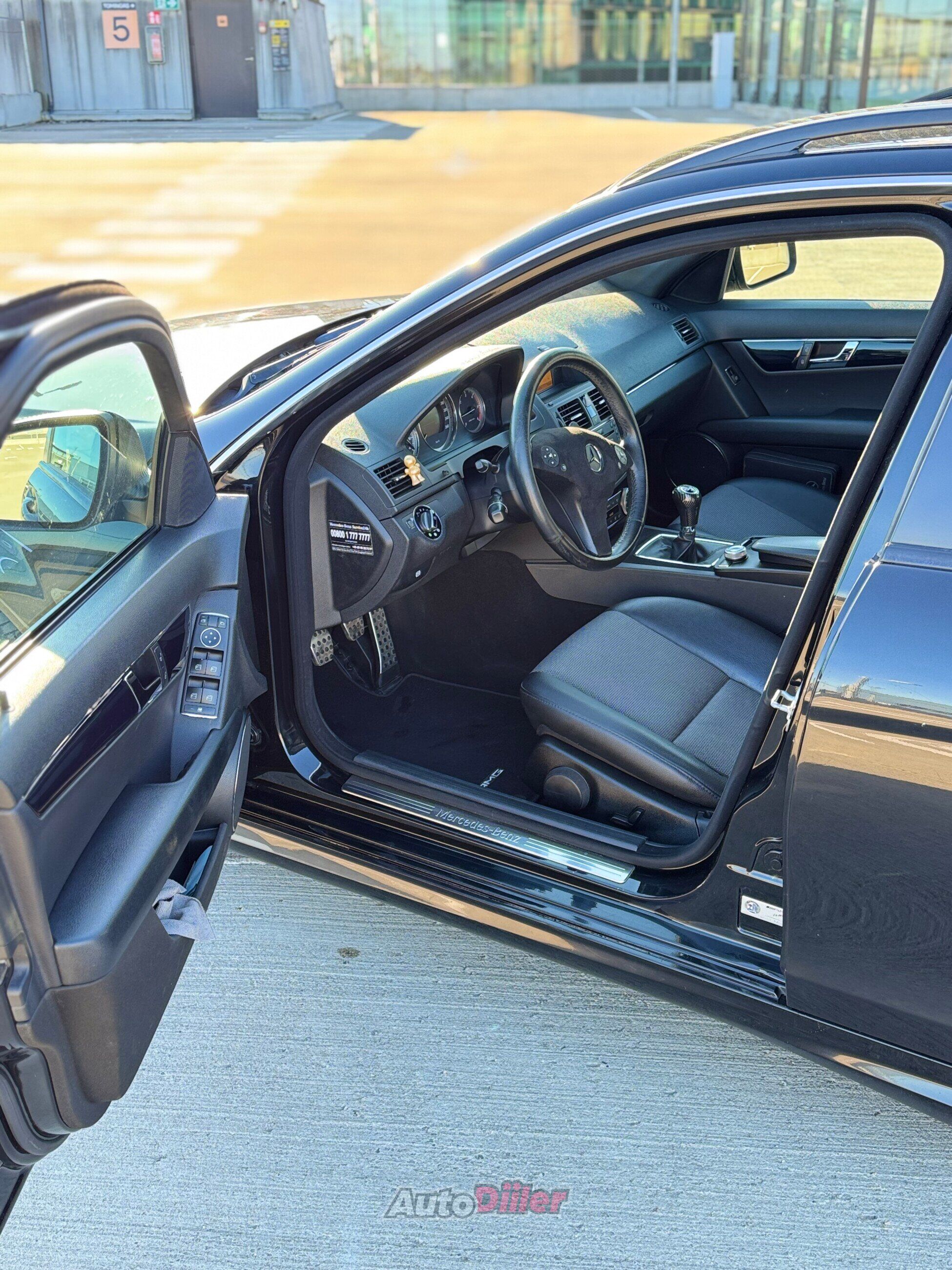 Mercedes-Benz C 200 2008, photo 4/10