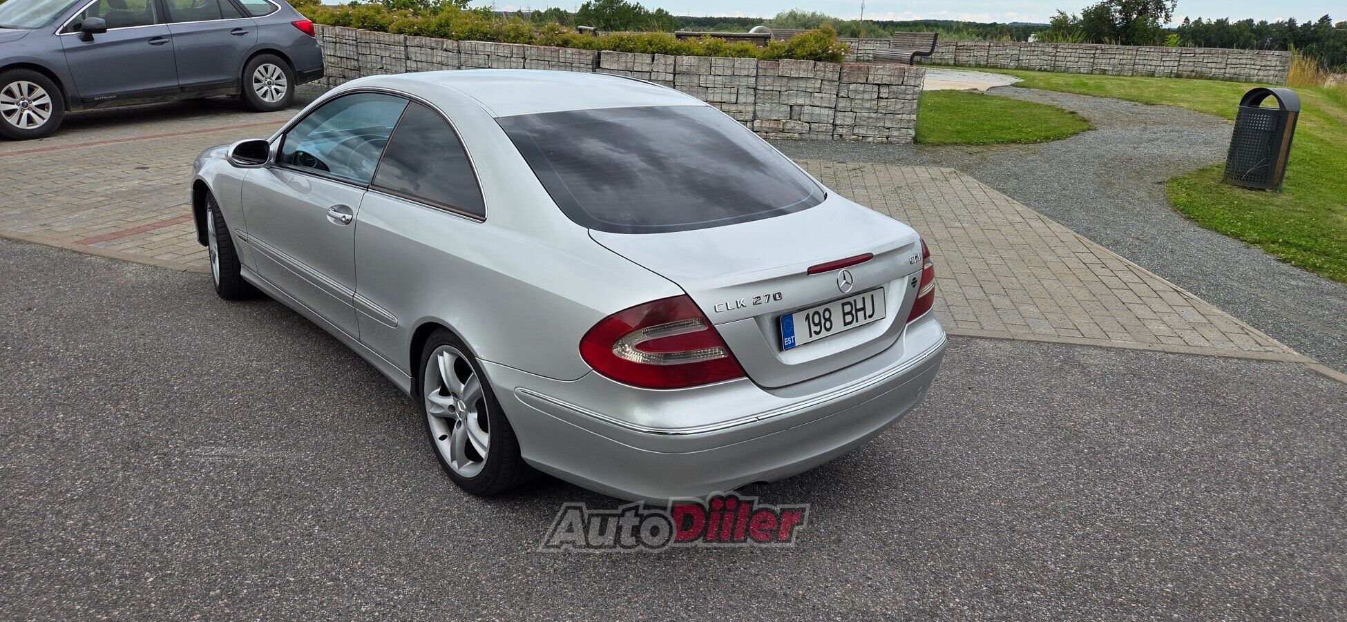 Mercedes-Benz CLK 270 2.7 125kW 2005, photo 4/10