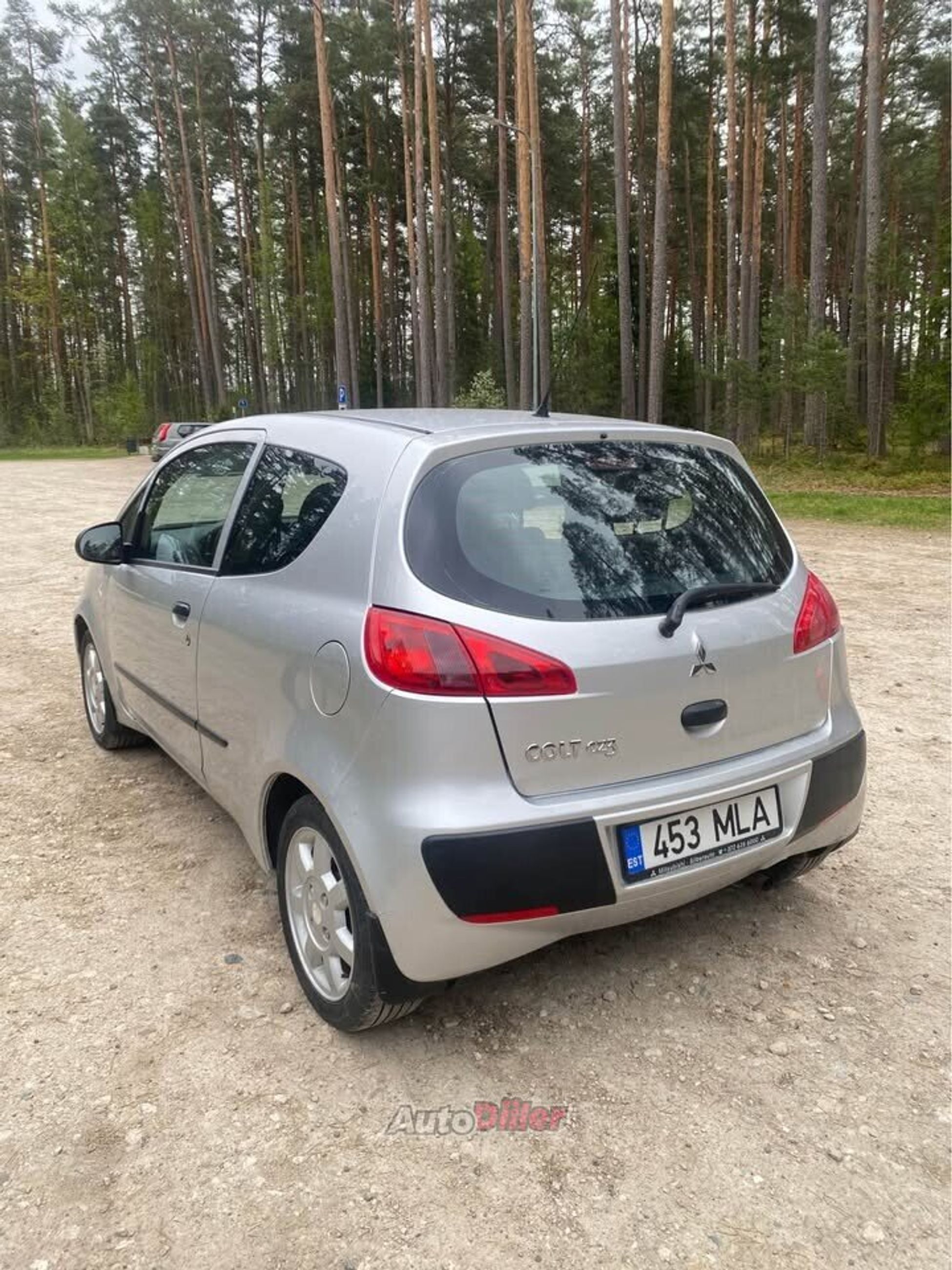 Mitsubishi Colt 1.1 55kW 2008, photo 6/10