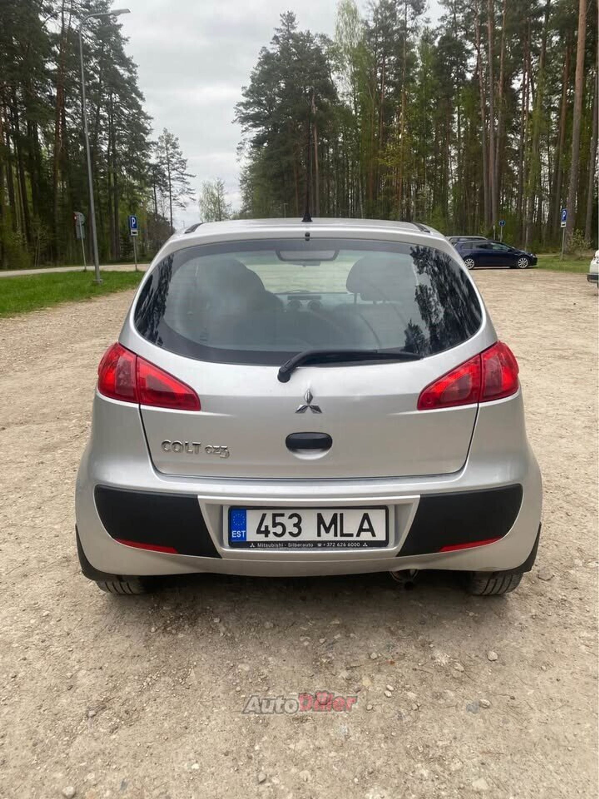 Mitsubishi Colt 1.1 55kW 2008, photo 5/10