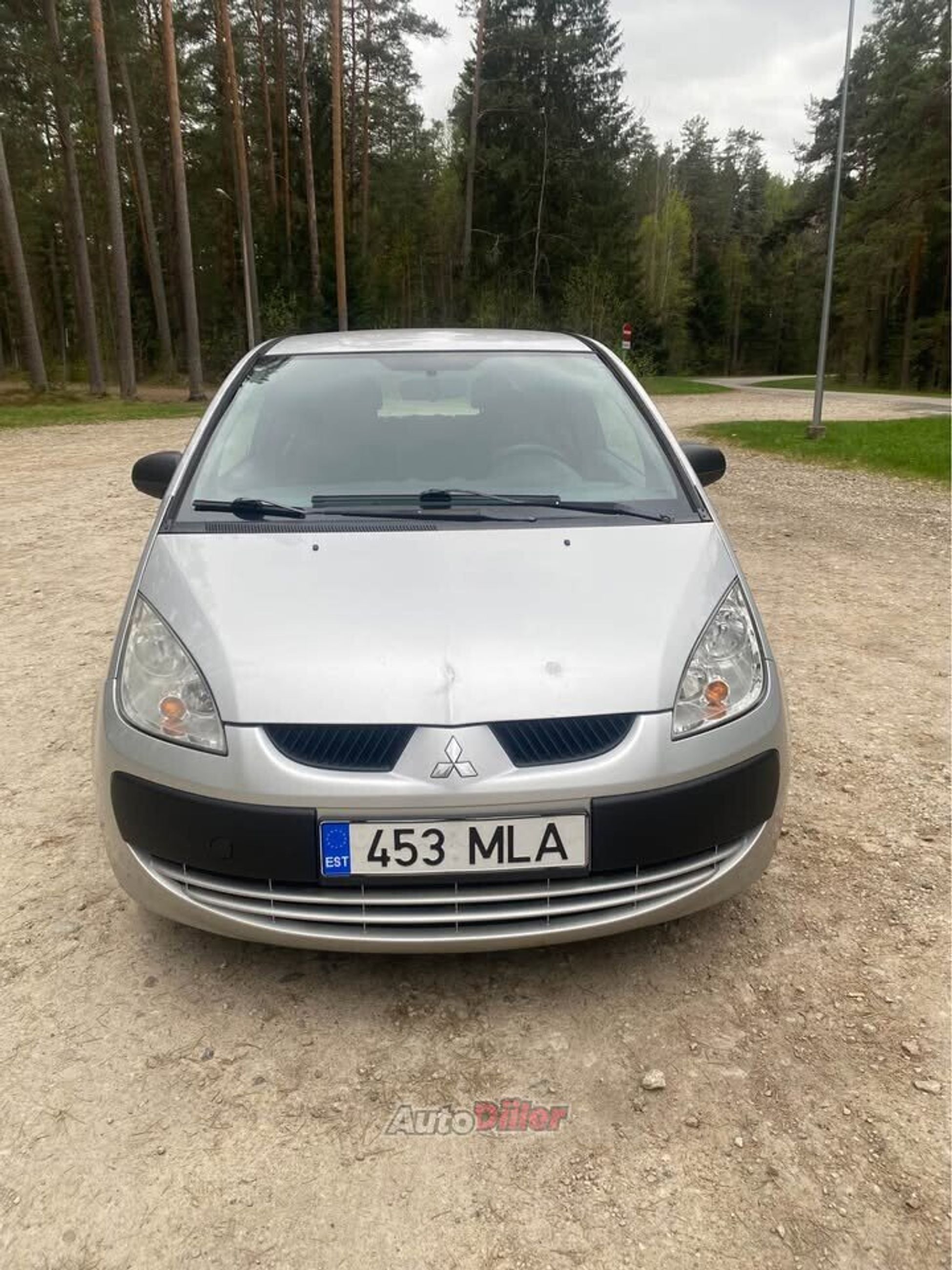 Mitsubishi Colt 1.1 55kW 2008, photo 2/10