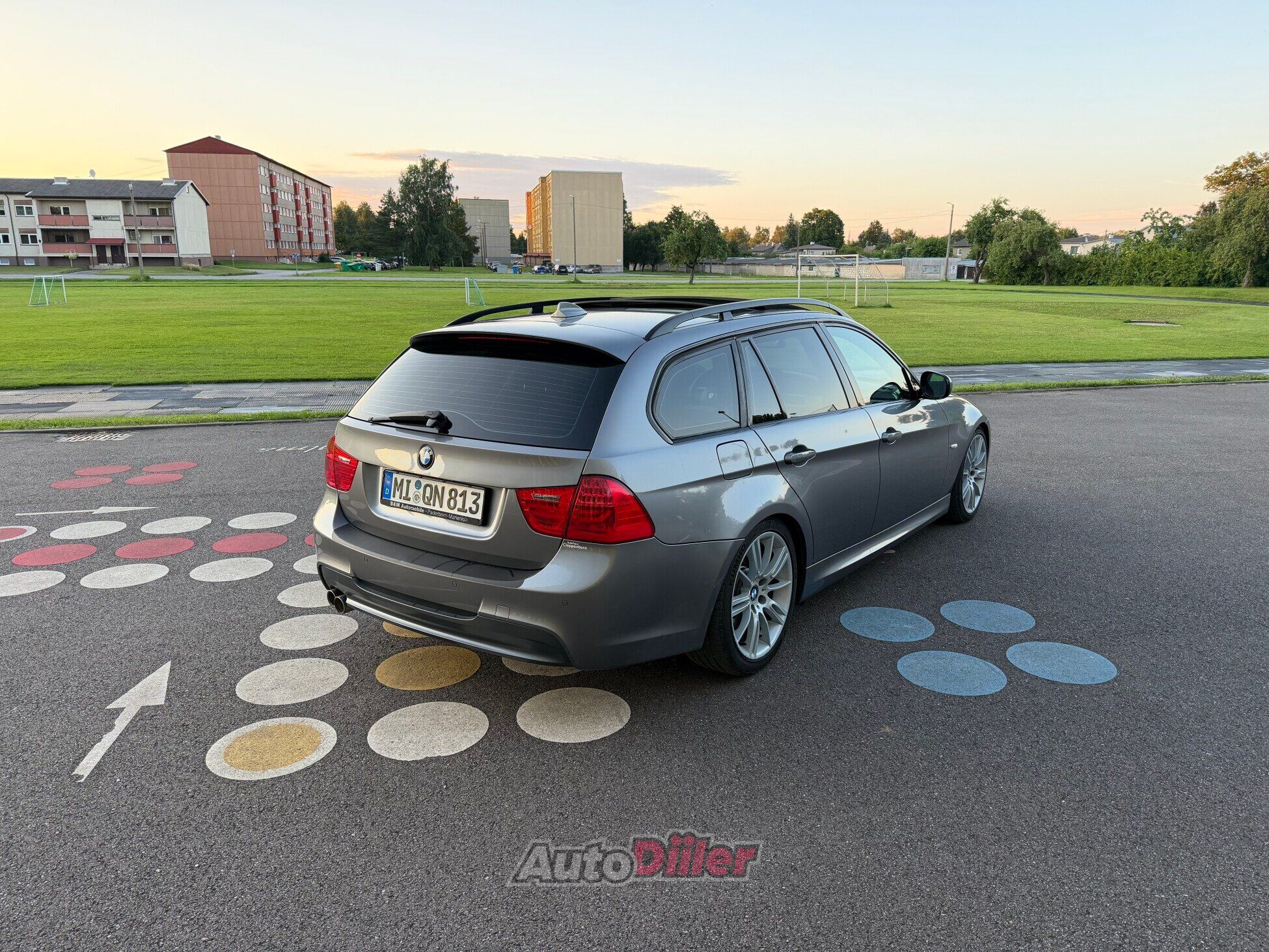 BMW 330 M-pakett 3.0 180kW 2009, photo 5/10