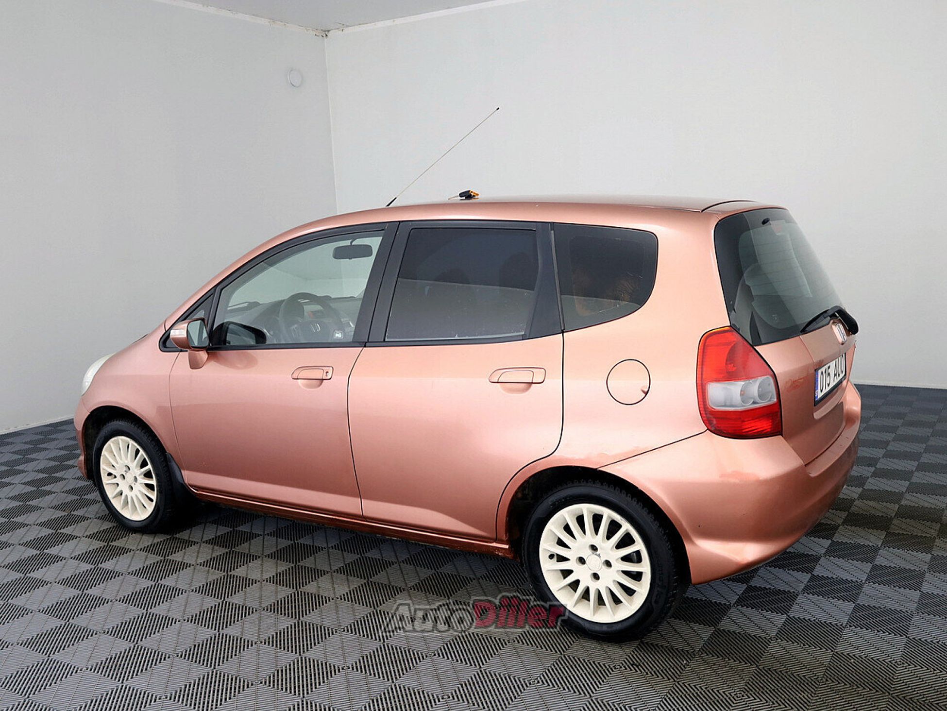 Honda Jazz 1.3 61kW 2005, kuva 4/7