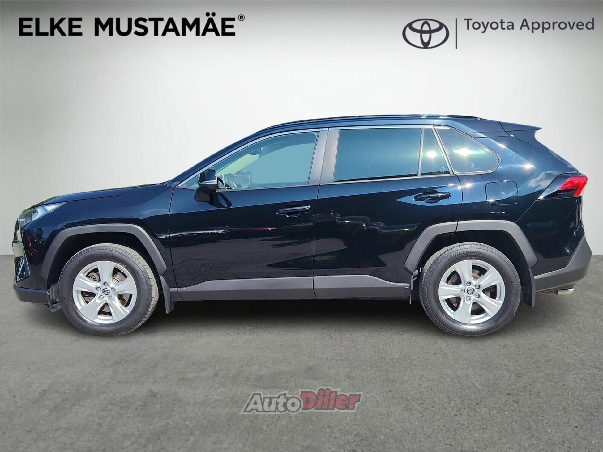 Toyota RAV4 Luxury 2.0 129kW 2021, photo 3/10