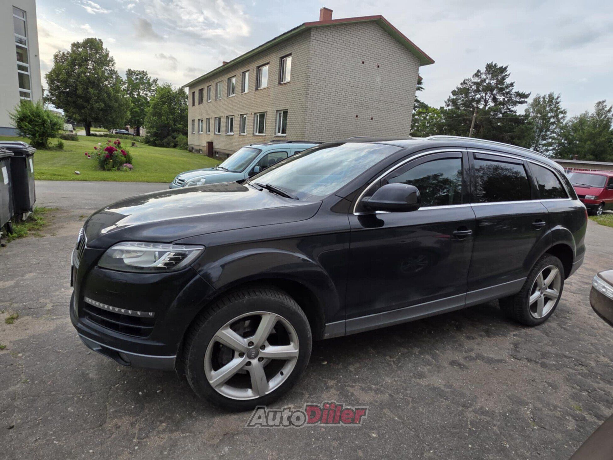 Audi Q7 3.0 176kW 2010, kuva 2/6