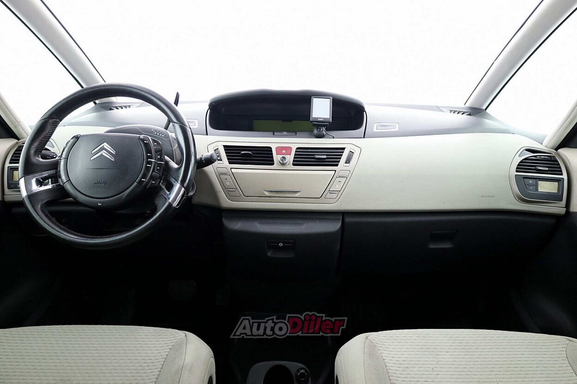 Citroen C4 Picasso 2.0 103kW 2008, photo 5/8