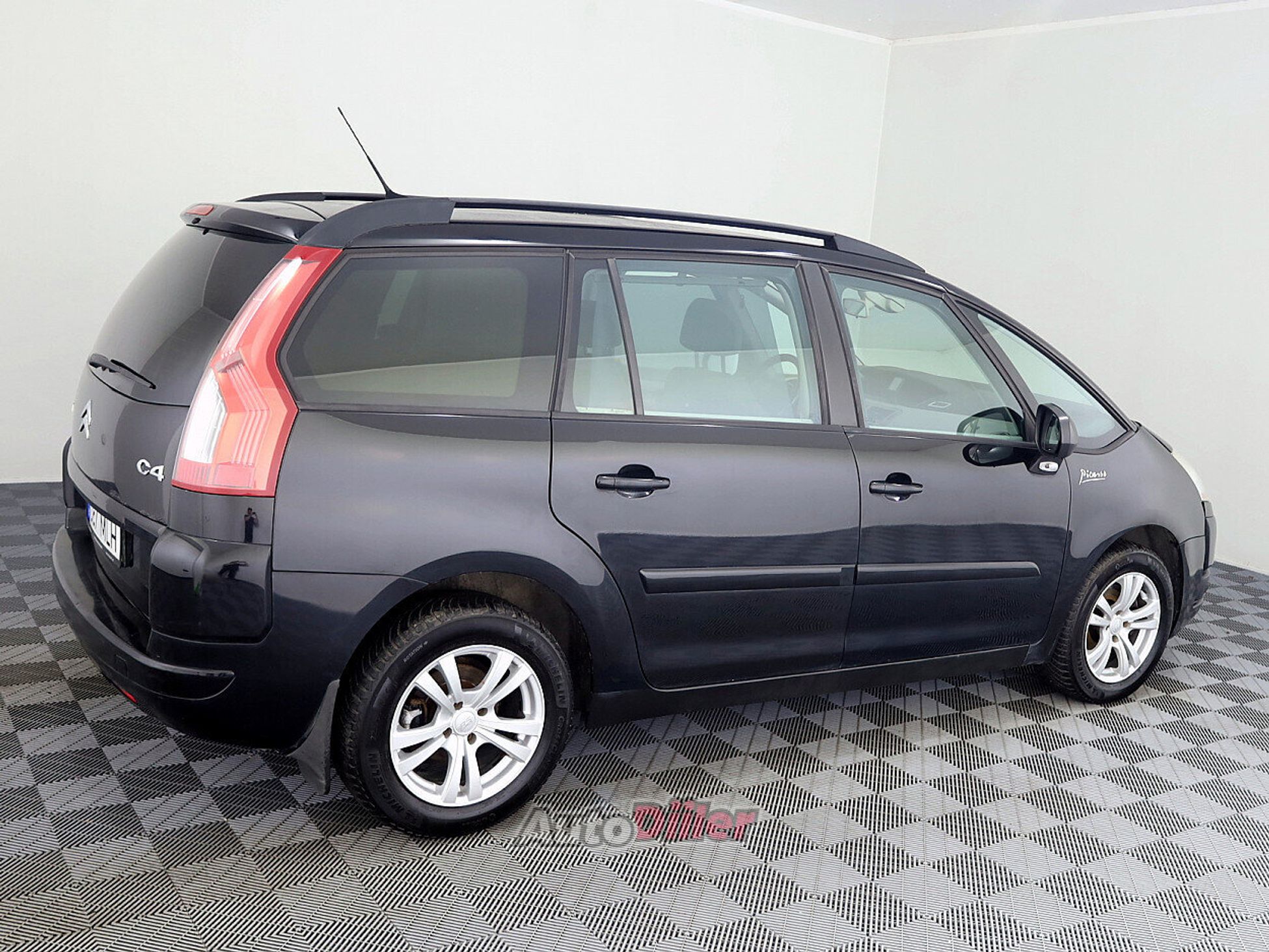Citroen C4 Picasso 2.0 103kW 2008, photo 3/8