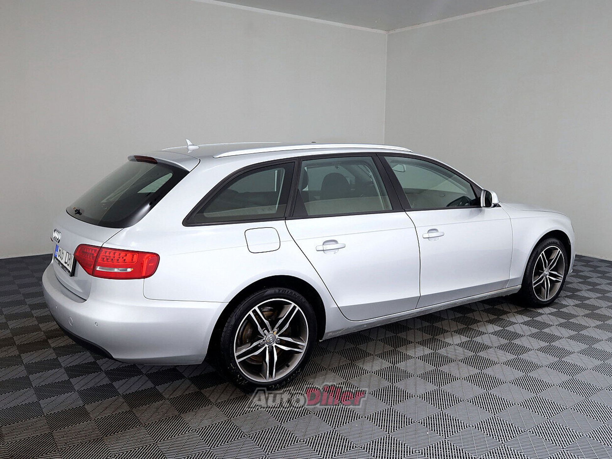 Audi A4 2.0 105kW 2009, photo 3/7