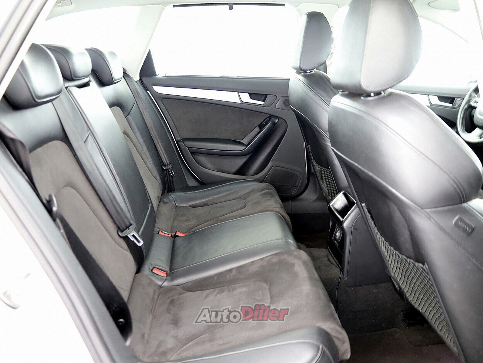 Audi A4 2.0 105kW 2009, photo 7/7