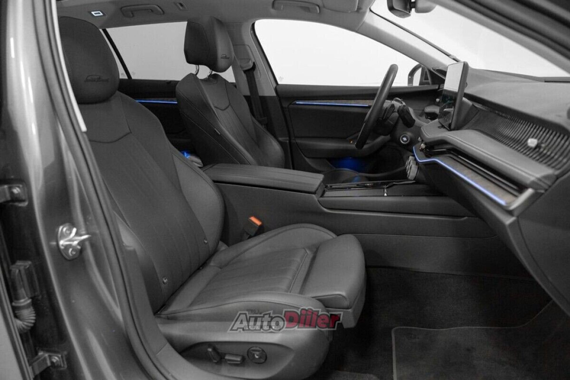 Skoda Superb 2.0 195kW 2024, kuva 7/10