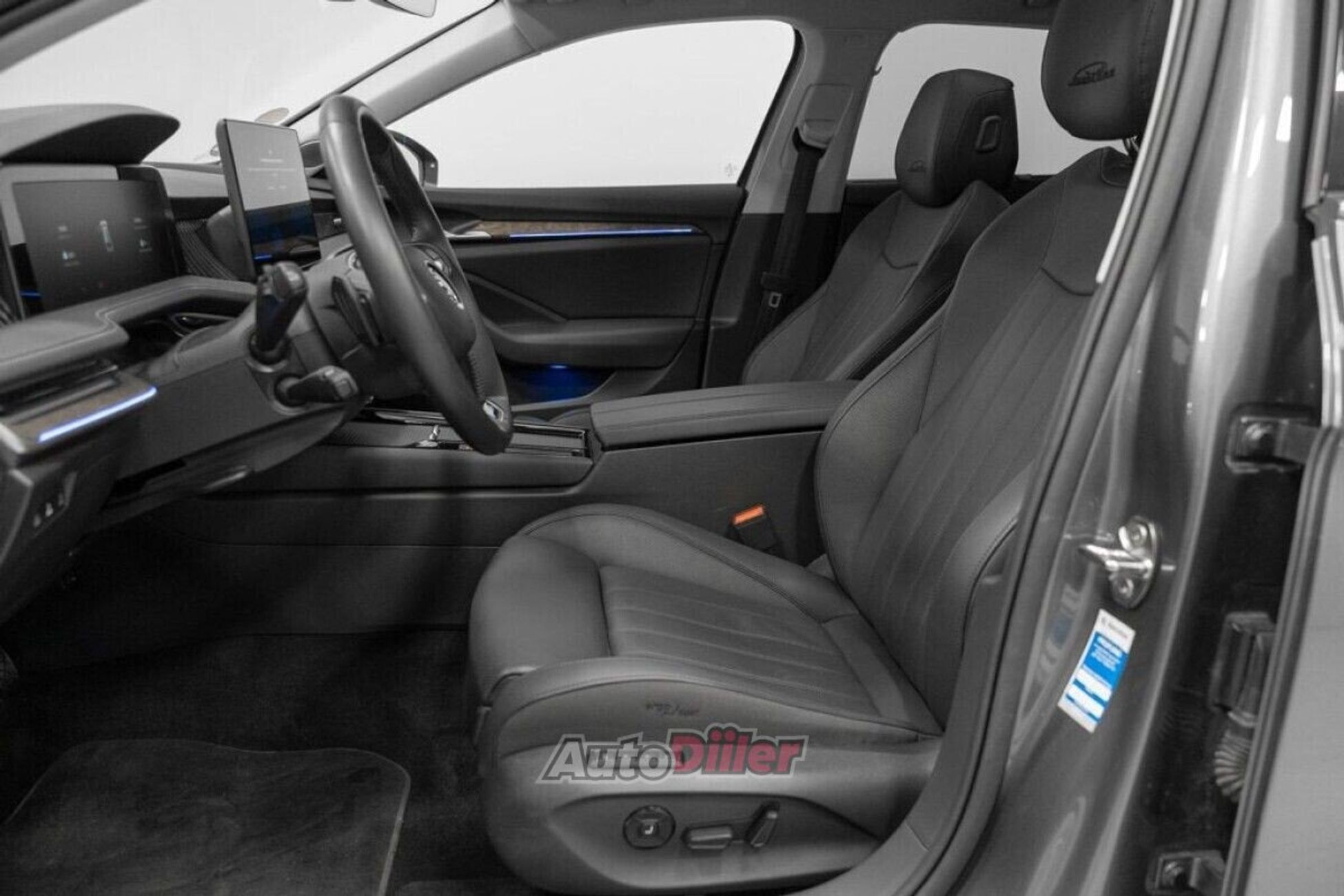 Skoda Superb 2.0 195kW 2024, kuva 5/10