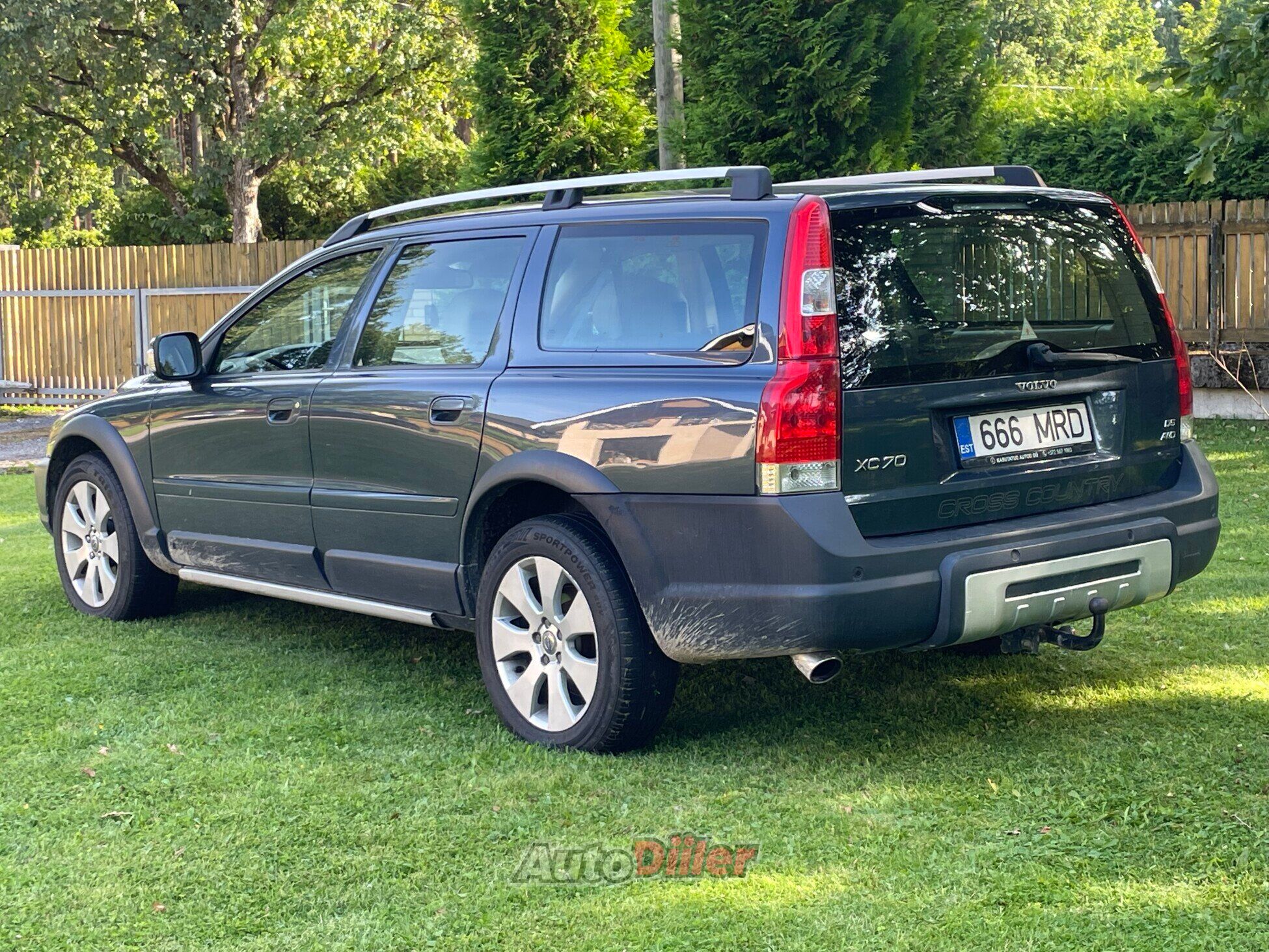 Volvo XC70 Summum 4X4 2.4 136kW 2007, kuva 2/10