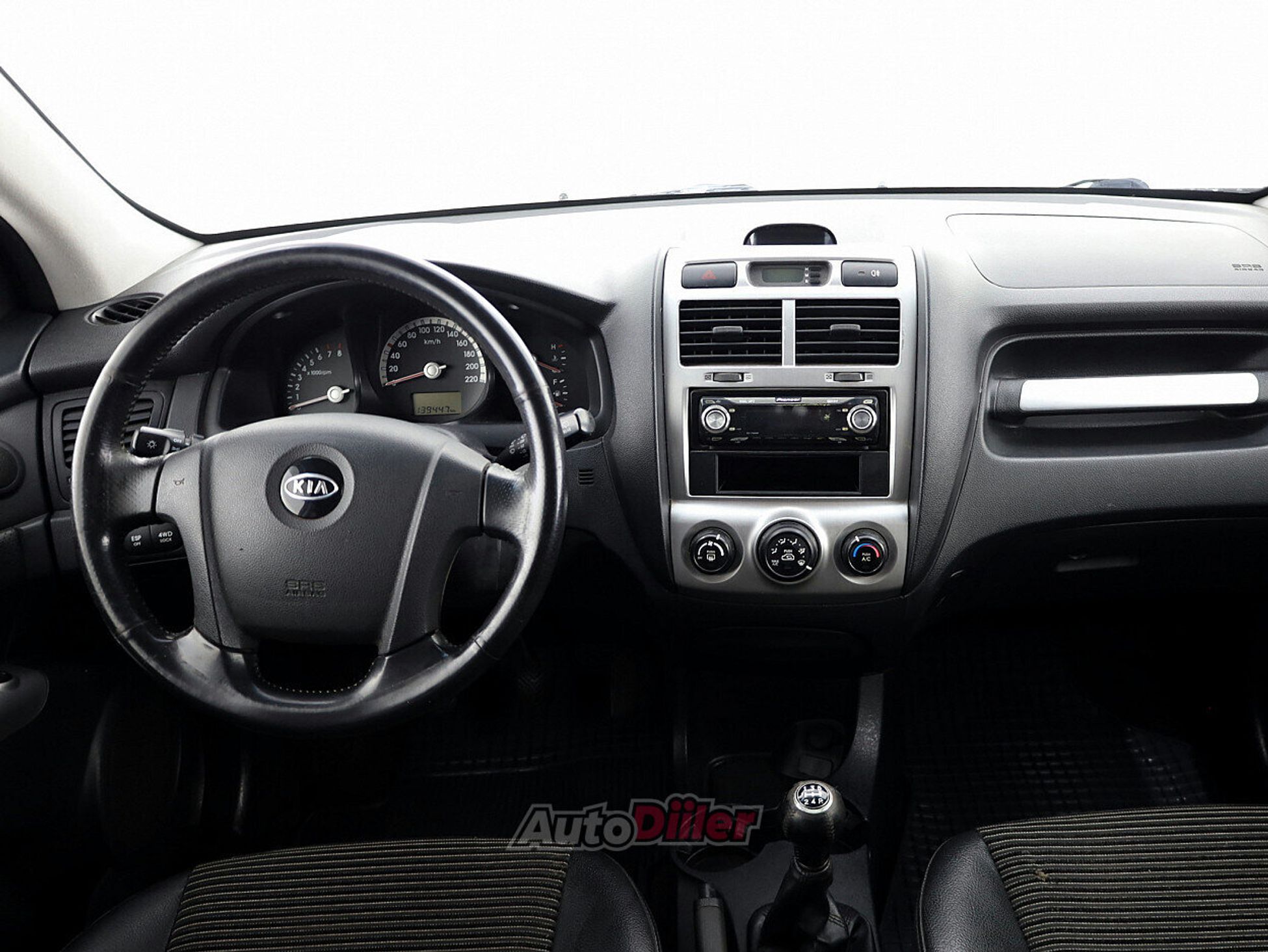 Kia Sportage 2.0 104kW 2006, kuva 5/7