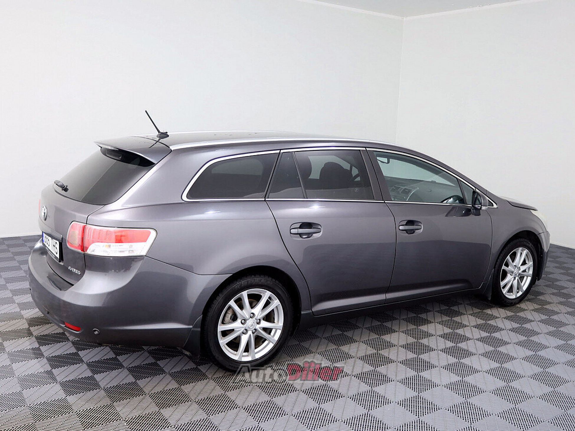 Toyota Avensis 1.8 108kW 2010, photo 3/8