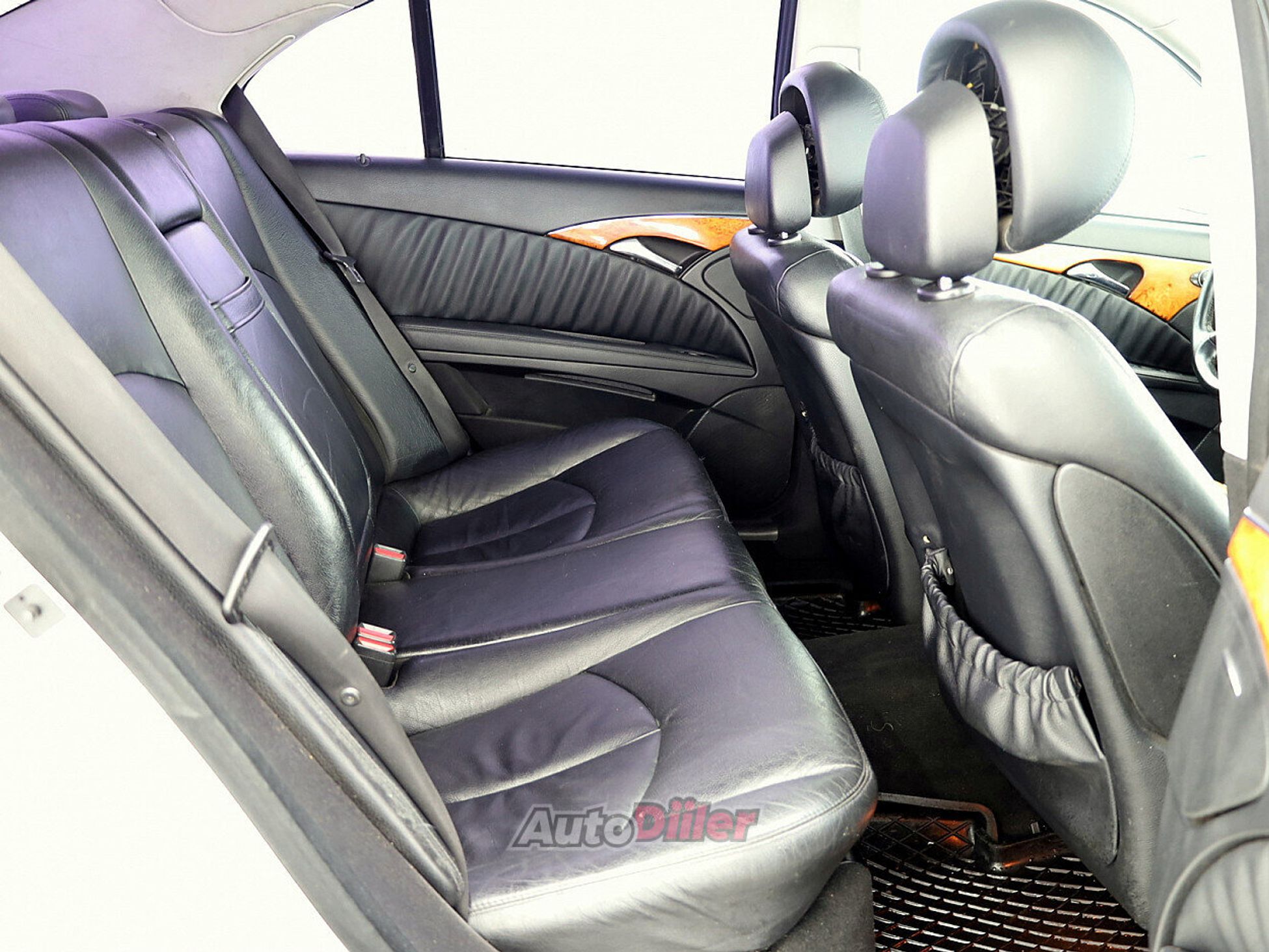 Mercedes-Benz E 320 3.0 165kW 2007, photo 7/7