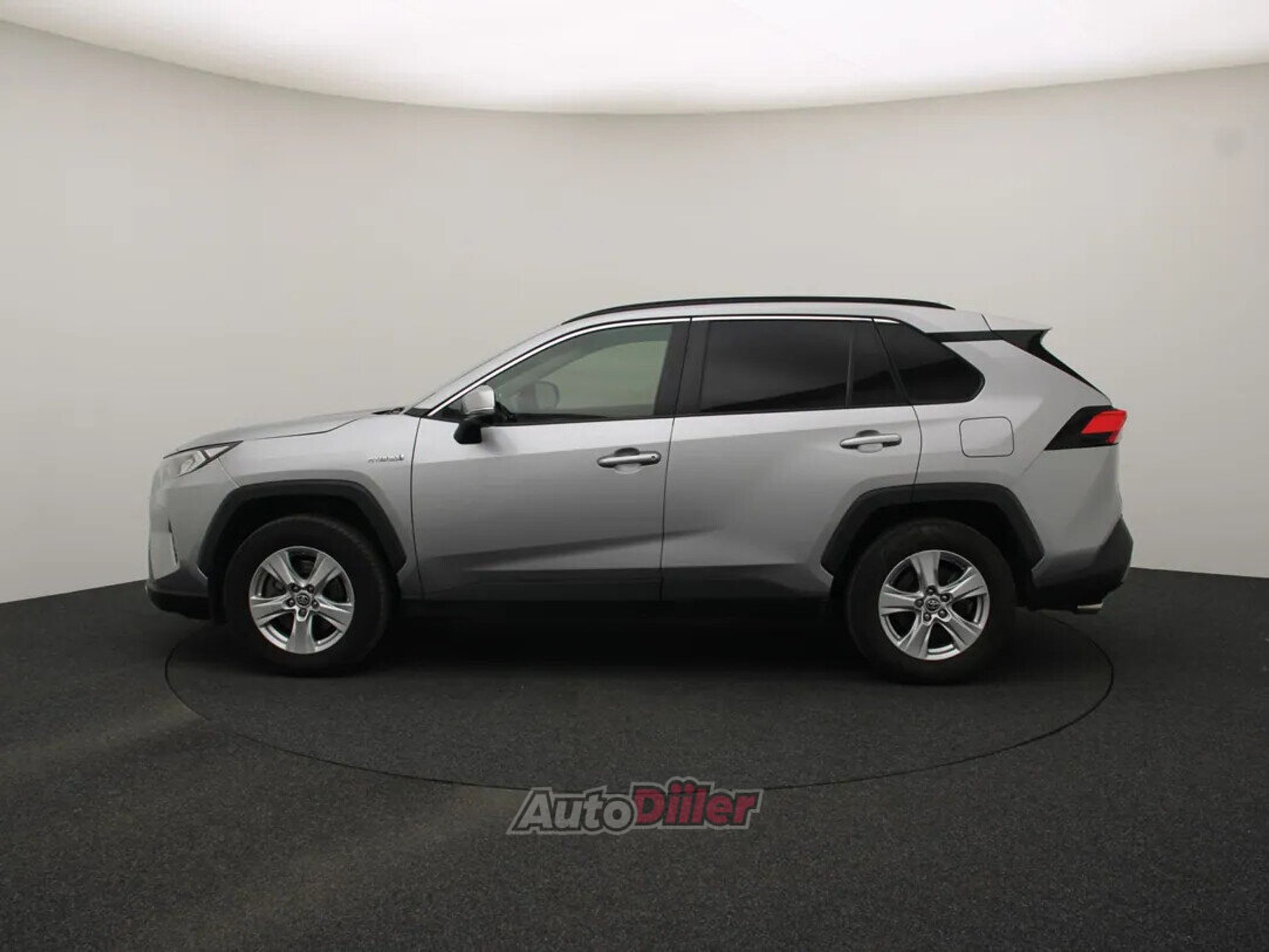 Toyota RAV4 2.5 160kW 2020, photo 6/10