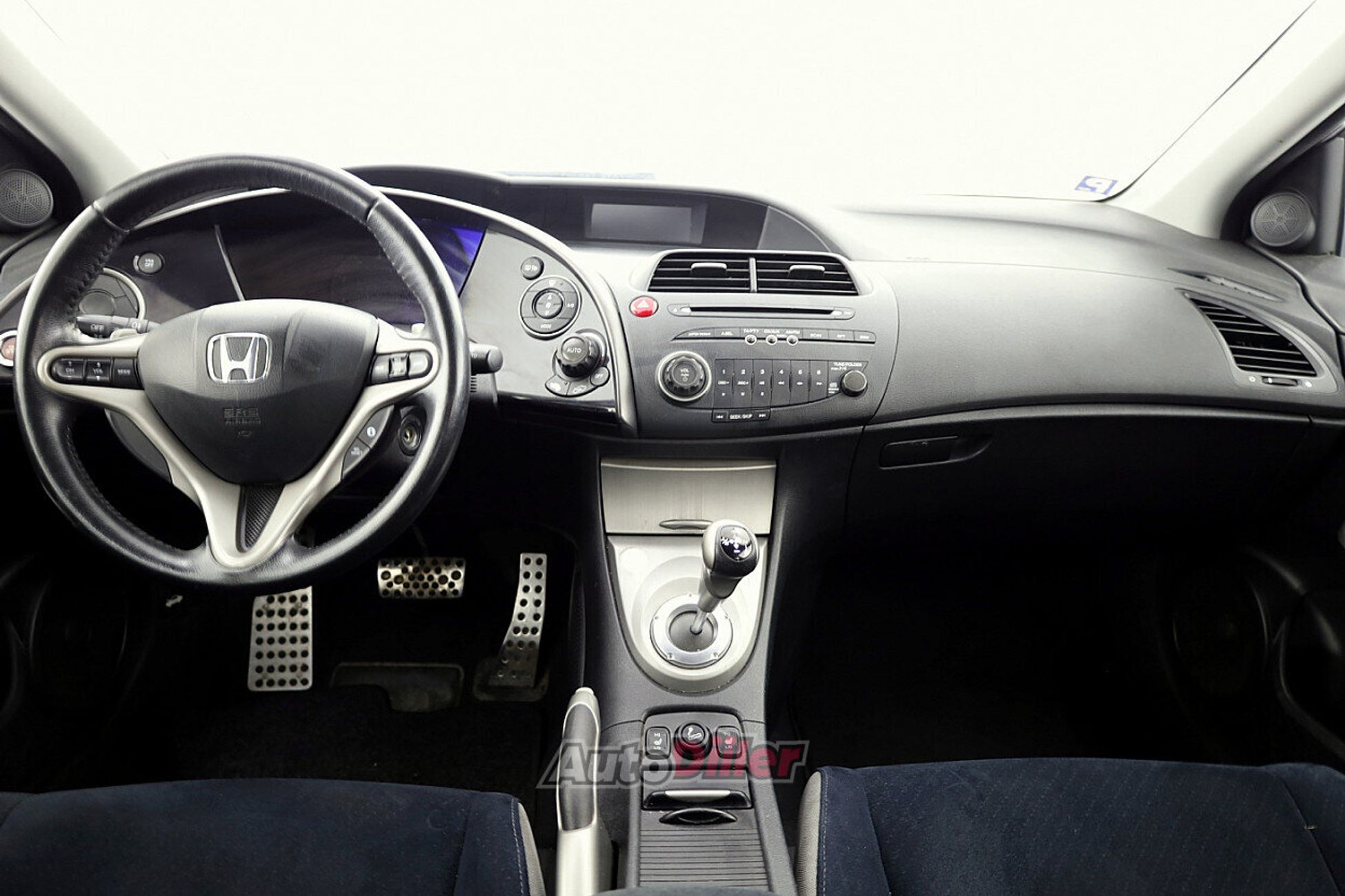 Honda Civic 1.8 103kW 2007, photo 5/7