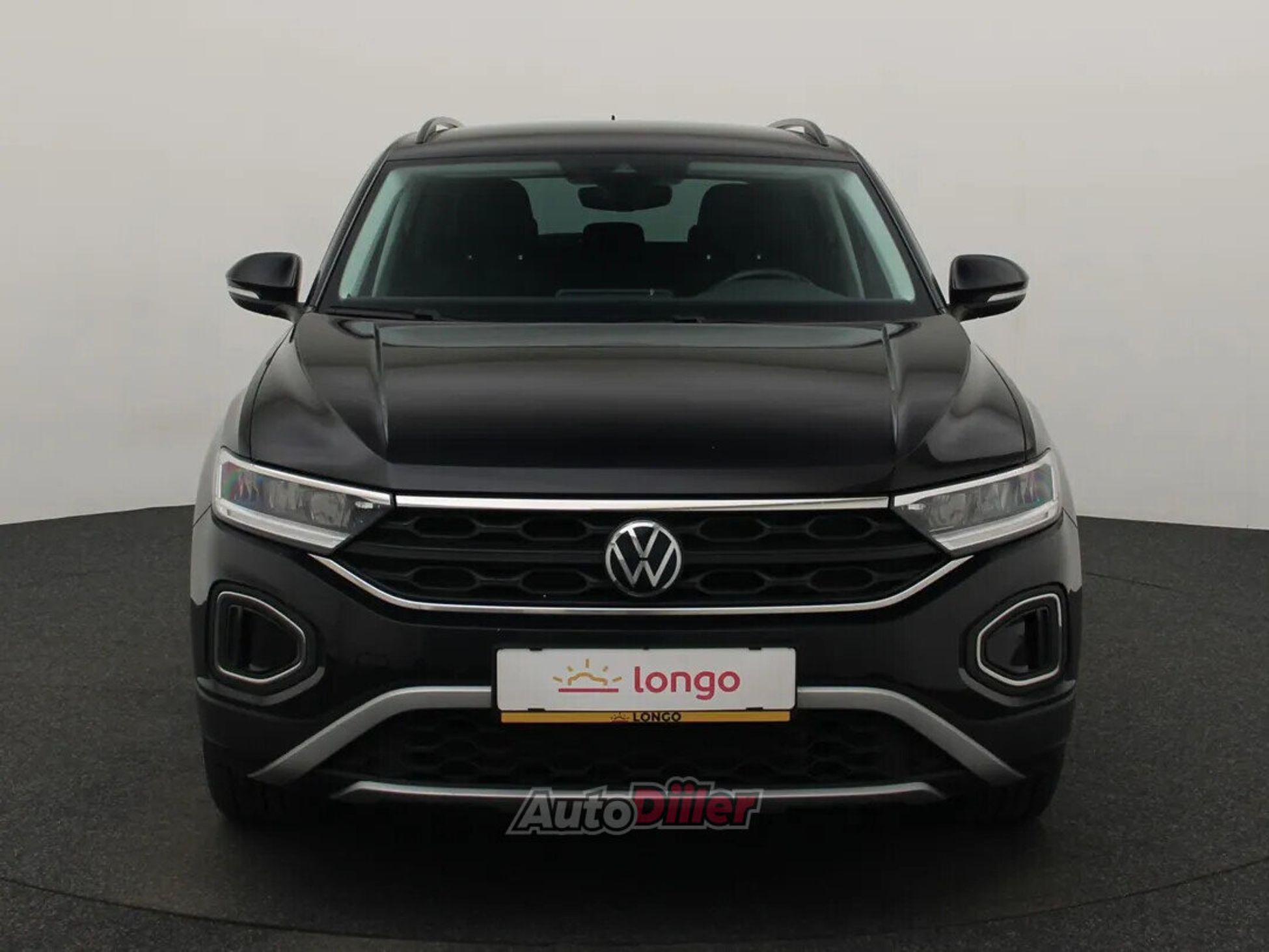 Volkswagen T-Roc Life Business 1.5 110kW 2022, photo 3/10
