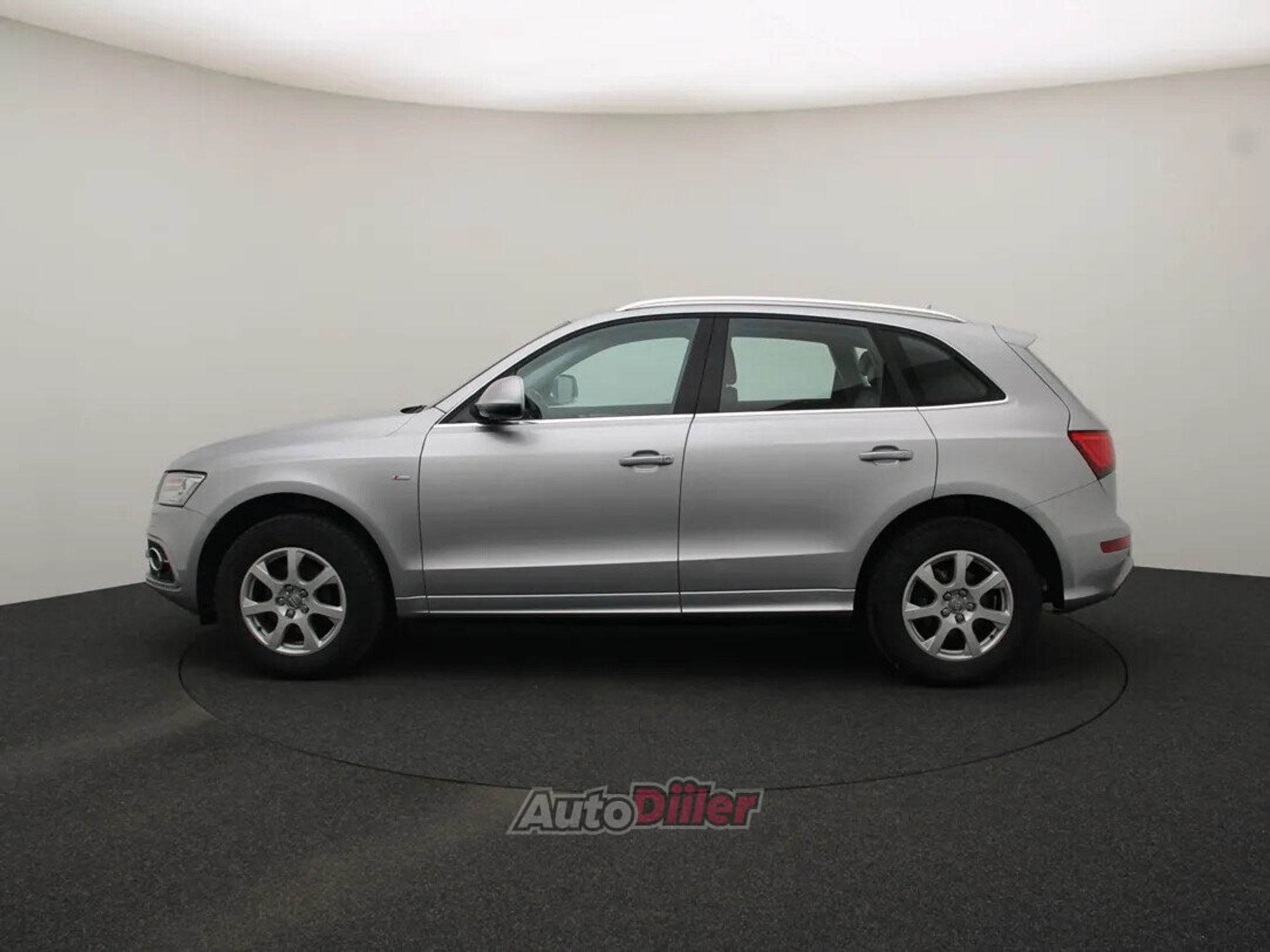 Audi Q5 Adrenalin 2.0 132kW 2016, kuva 6/10